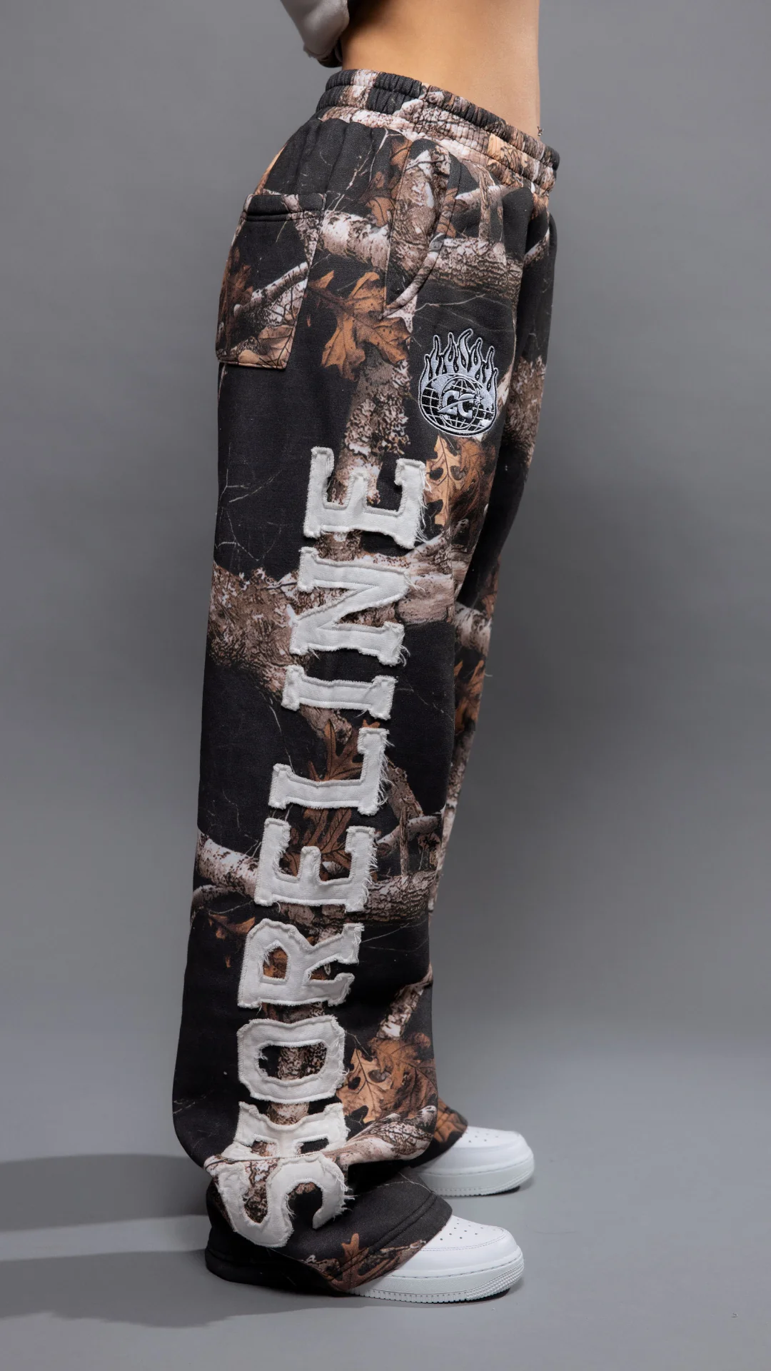 CAP CITY X SHORELINE MAFIA BLACK CAMO PANTS -UNISEX - Image 7