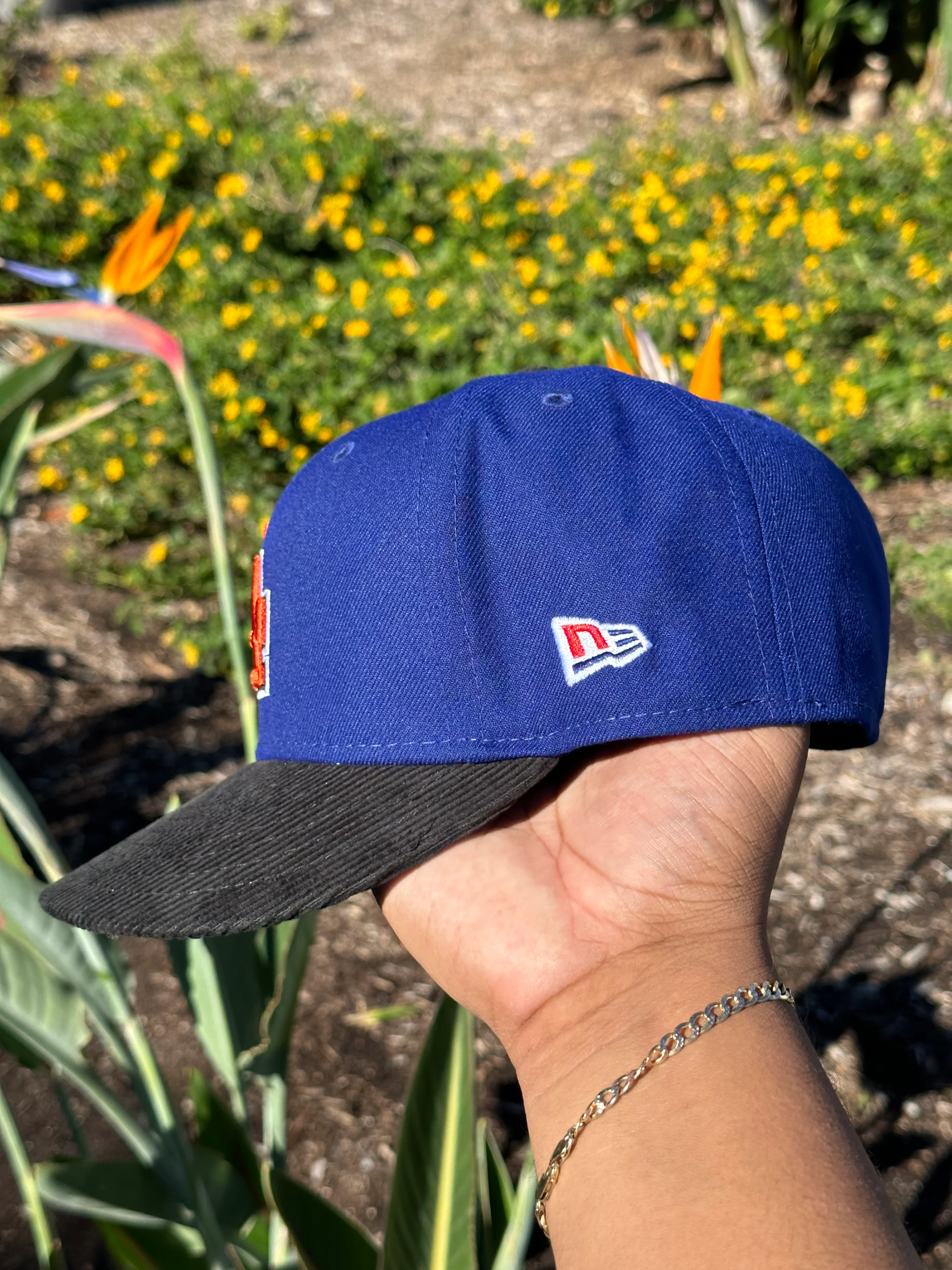 NEW ERA EXCLUSIVE 59FIFTY BLUE/CORDUROY LOS ANGELES DODGERS W/ 50TH ANNIVERSARY SIDE PATCH - Image 6