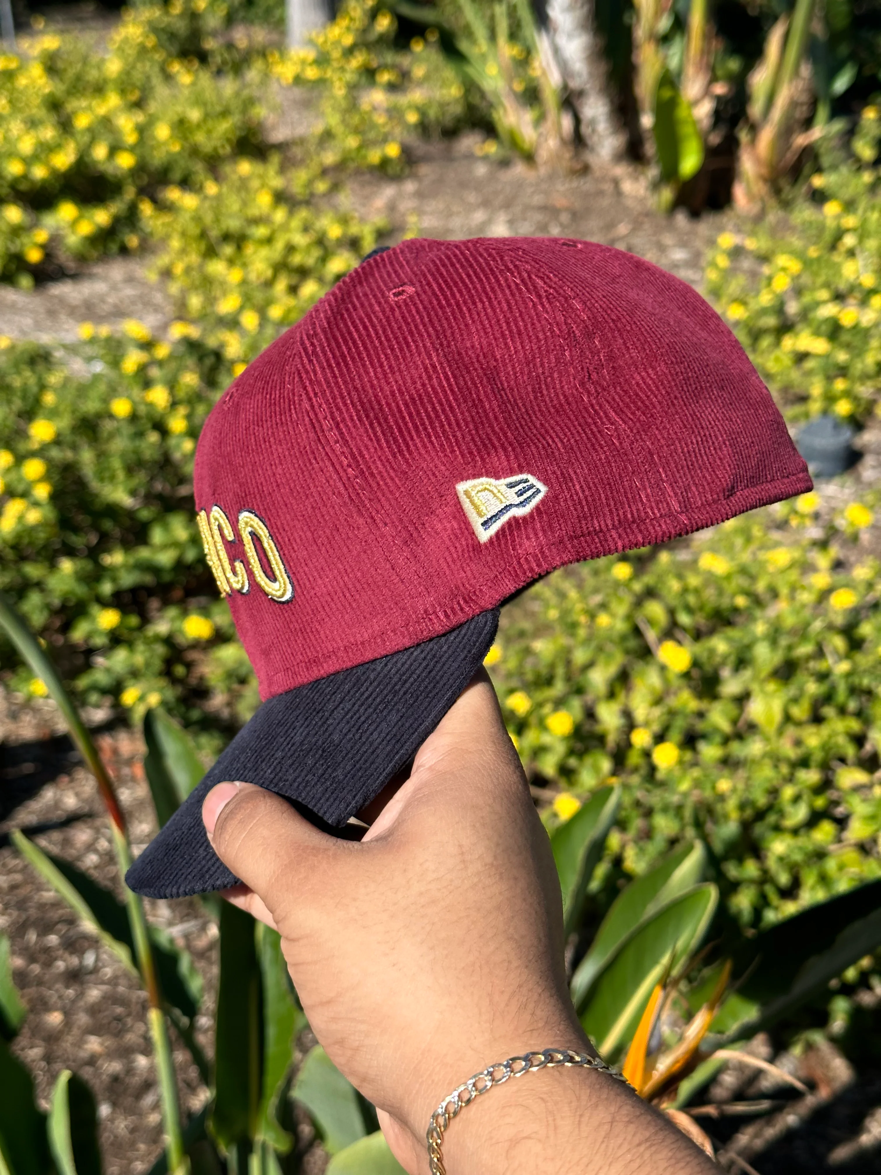 NEW ERA EXCLUSIVE 59FIFTY BURGUNDY/NAVY CORDUROY MEXICO SCRIPT W/ MEXICO FLAG SIDE PATCH - Image 6