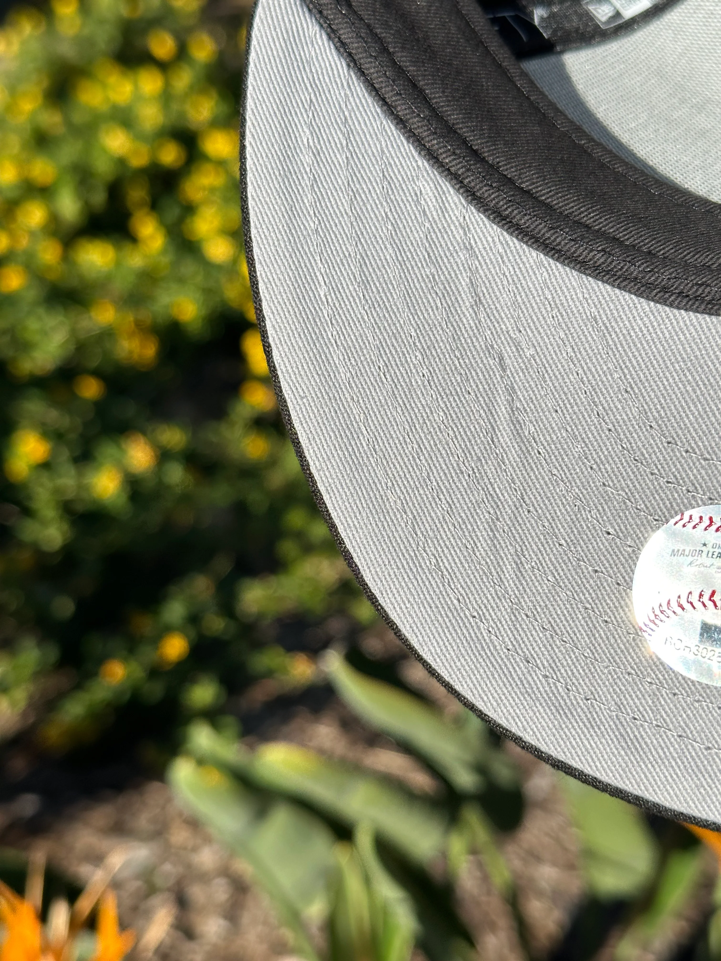 NEW ERA EXCLUSIVE 59FIFTY BLACKED OUT LOS ANGELES DODGERS - Image 6