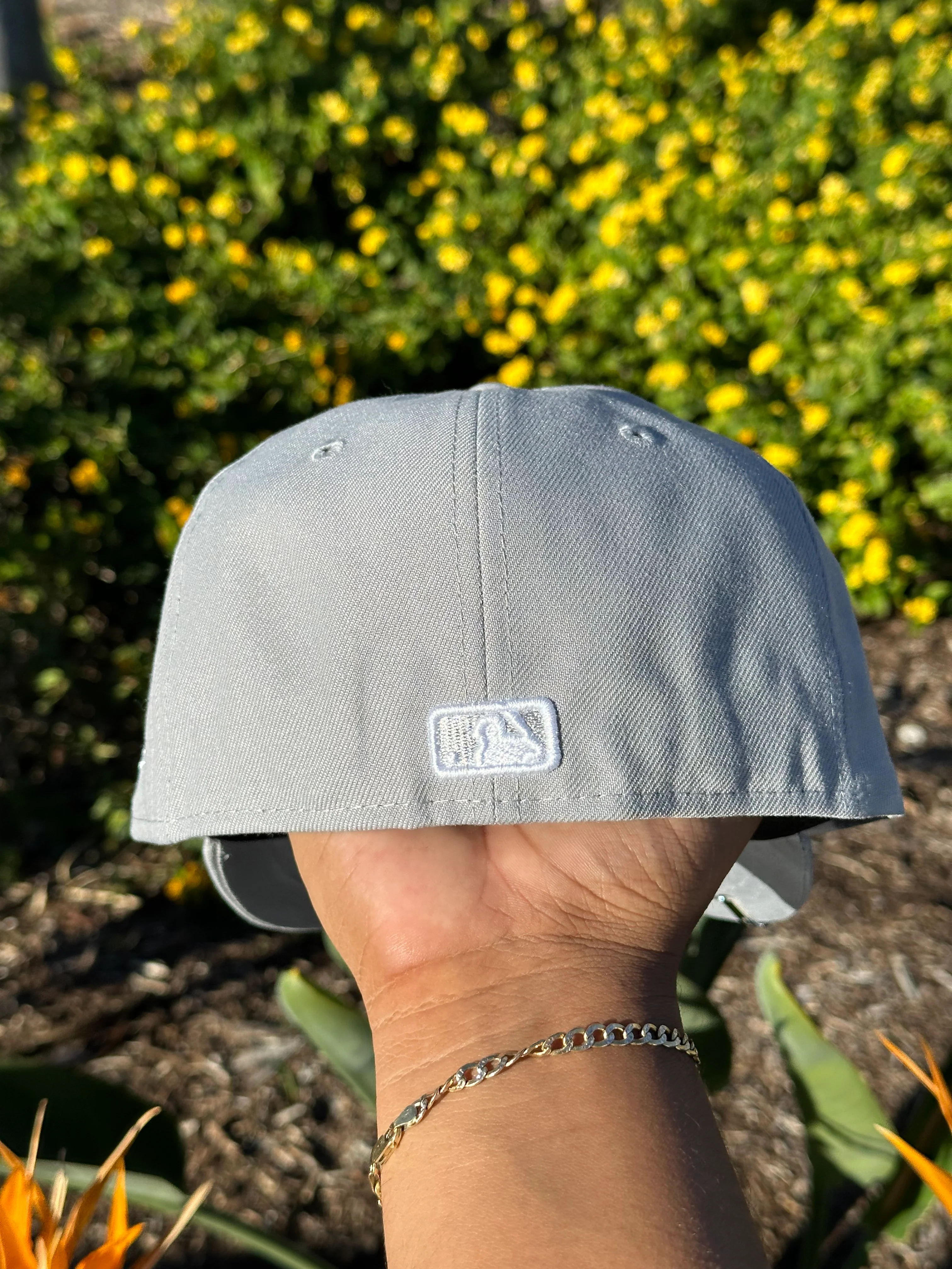 NEW ERA EXCLUSIVE 59FIFTY SMOKE GREY LOS ANGELES DODGERS - Image 5