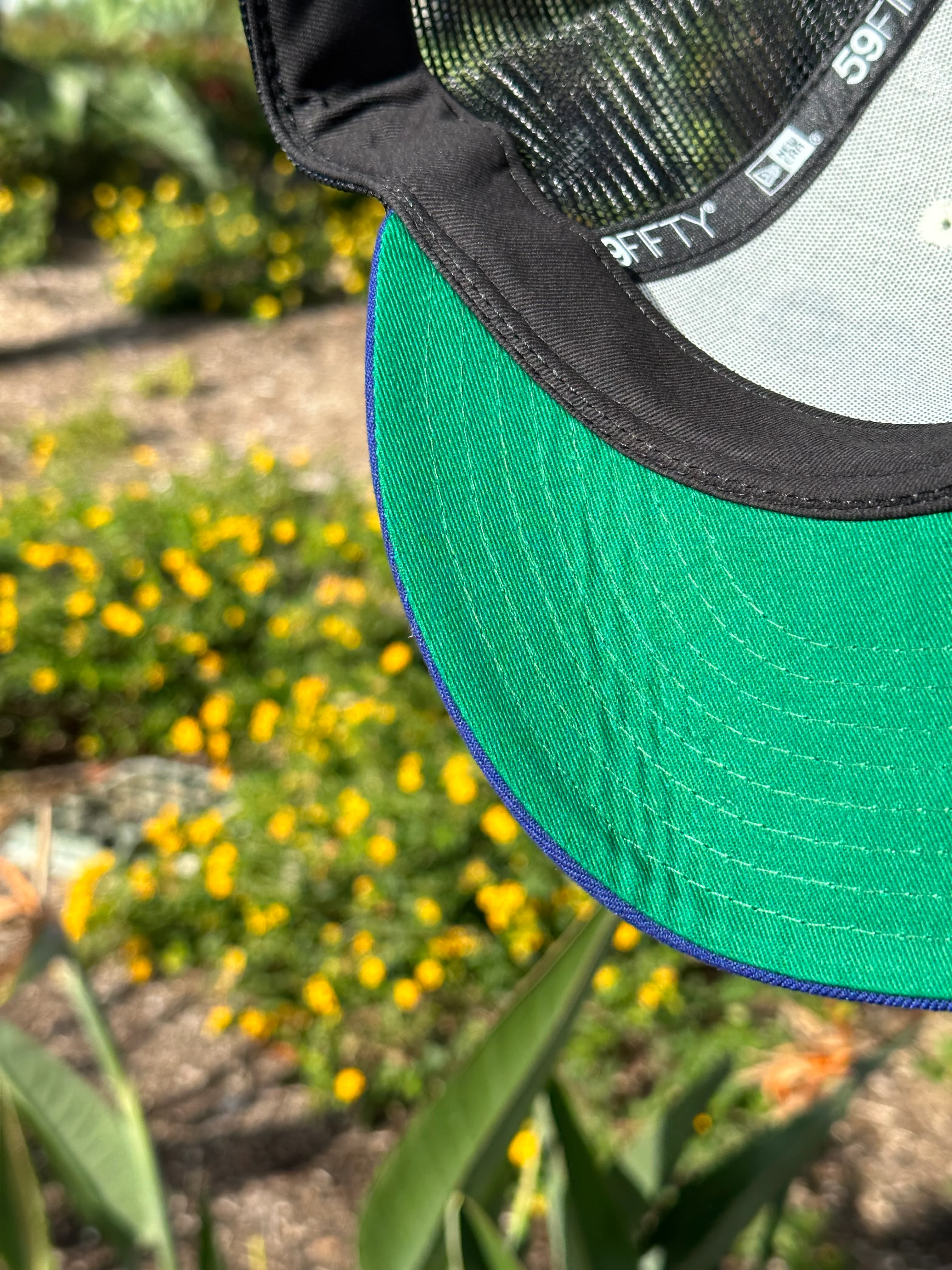 NEW ERA EXCLUSIVE 59FIFTY CHROME WHITE/BLUE MEXICO SCRIPT MESHBACK W/ THE GOAT PATCH - Image 8