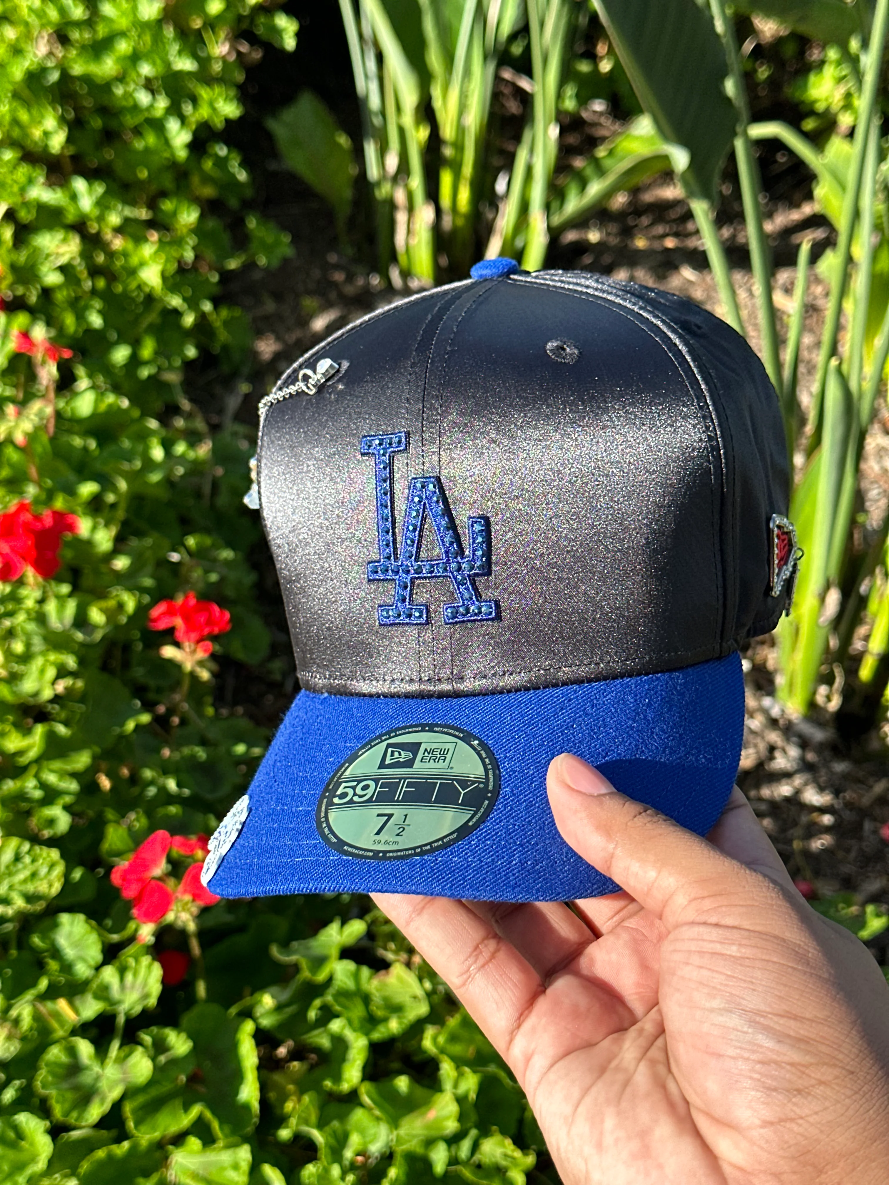NEW ERA EXCLUSIVE 59FIFTY SATIN/BLUE LOS ANGELES DODGERS W/ 100TH ANNIVERSARY SIDEPATCH - Image 3