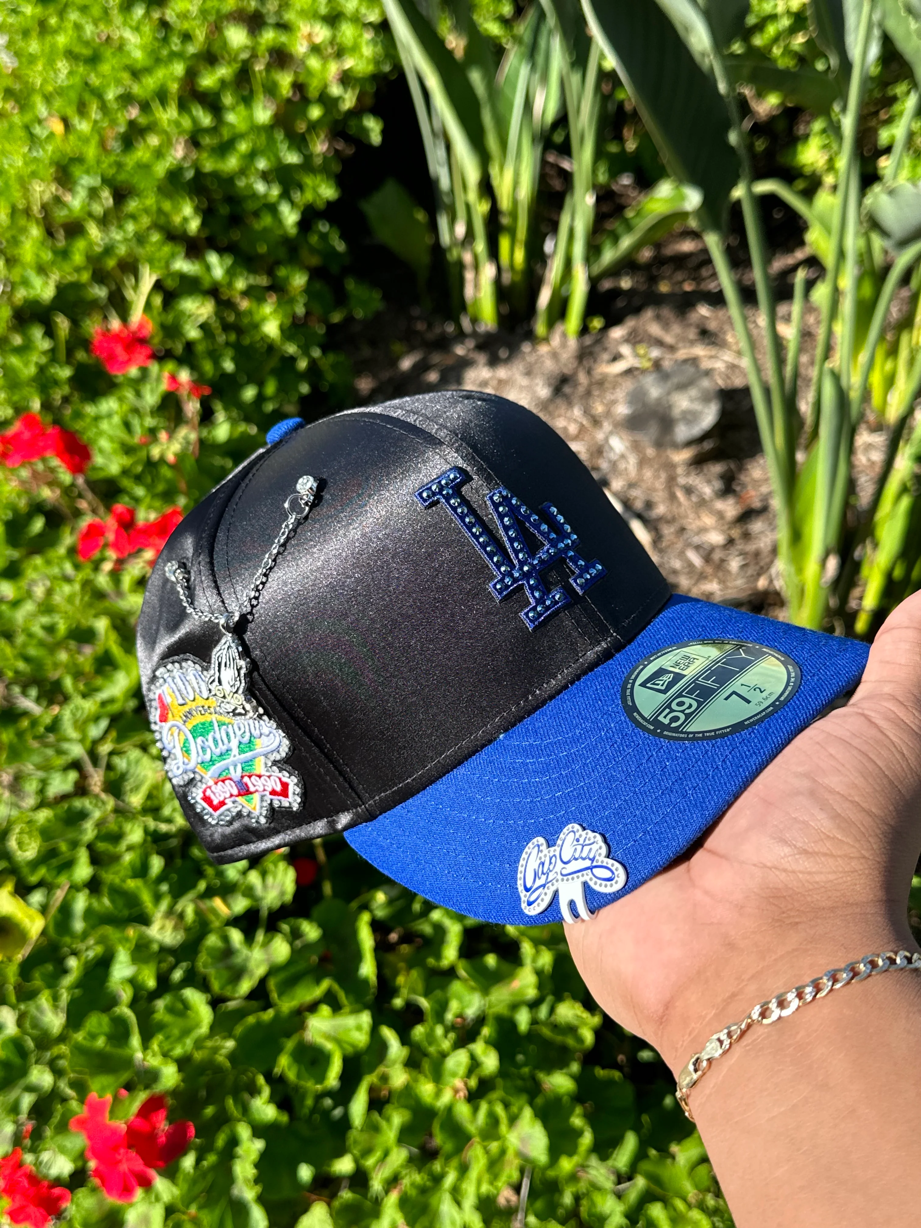 NEW ERA EXCLUSIVE 59FIFTY SATIN/BLUE LOS ANGELES DODGERS W/ 100TH ANNIVERSARY SIDEPATCH - Image 4