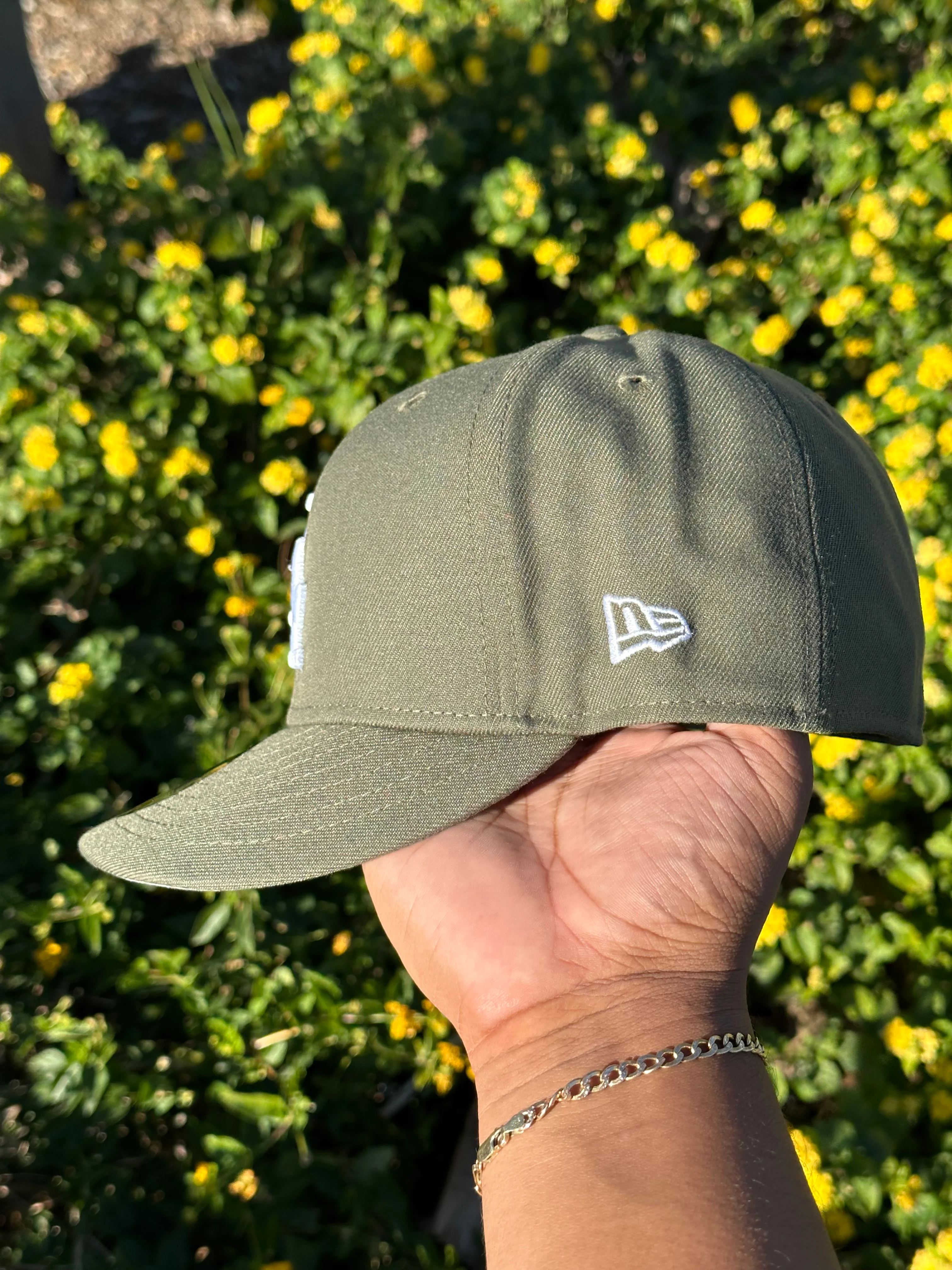 NEW ERA EXCLUSIVE 59FIFTY OLIVE LOS ANGELES DODGERS - Image 4