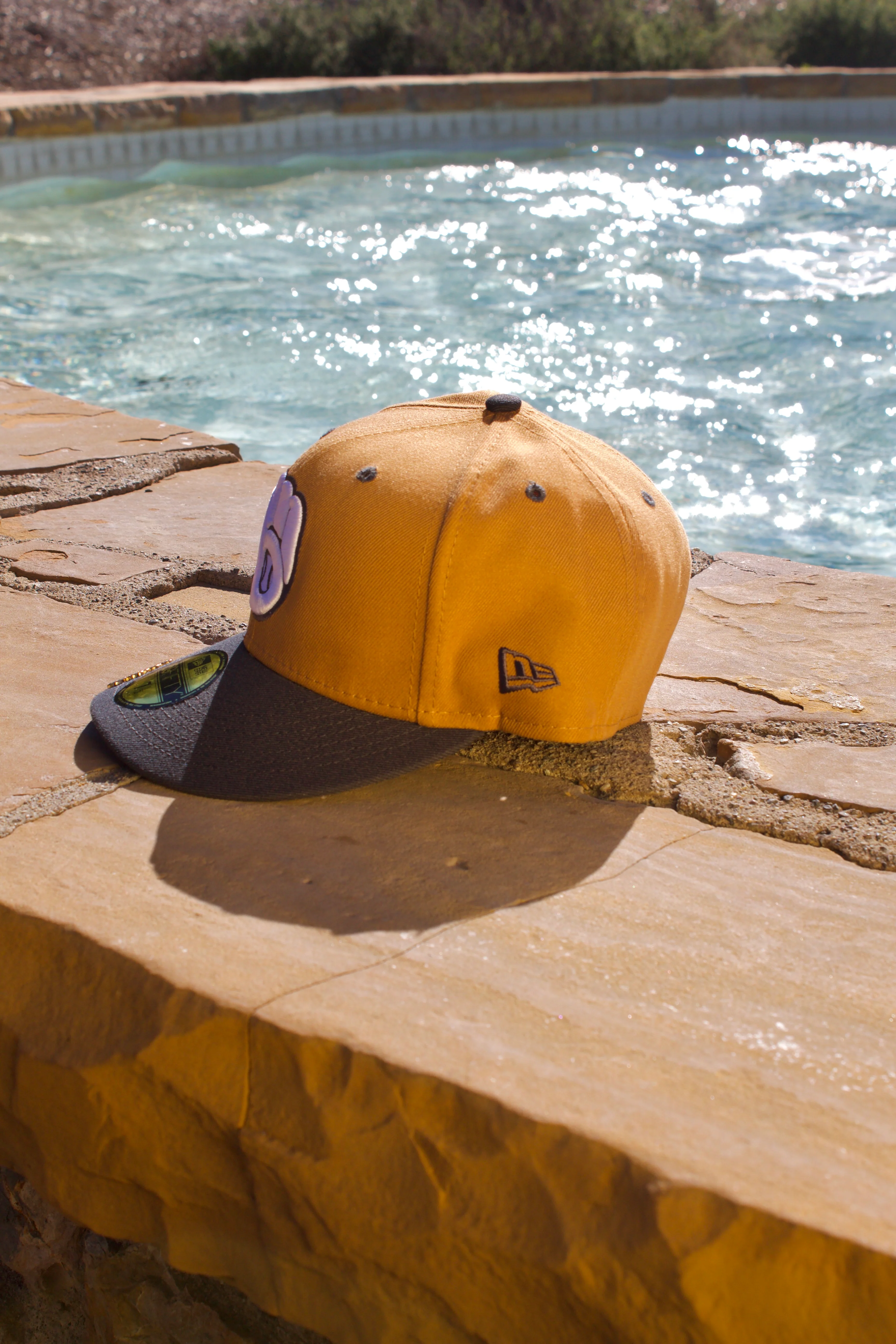 NEW ERA EXCLUSIVE 59FIFTY TAN/GREY MILWAUKEE BREWERS 2TONE COLOR PACK - Image 4