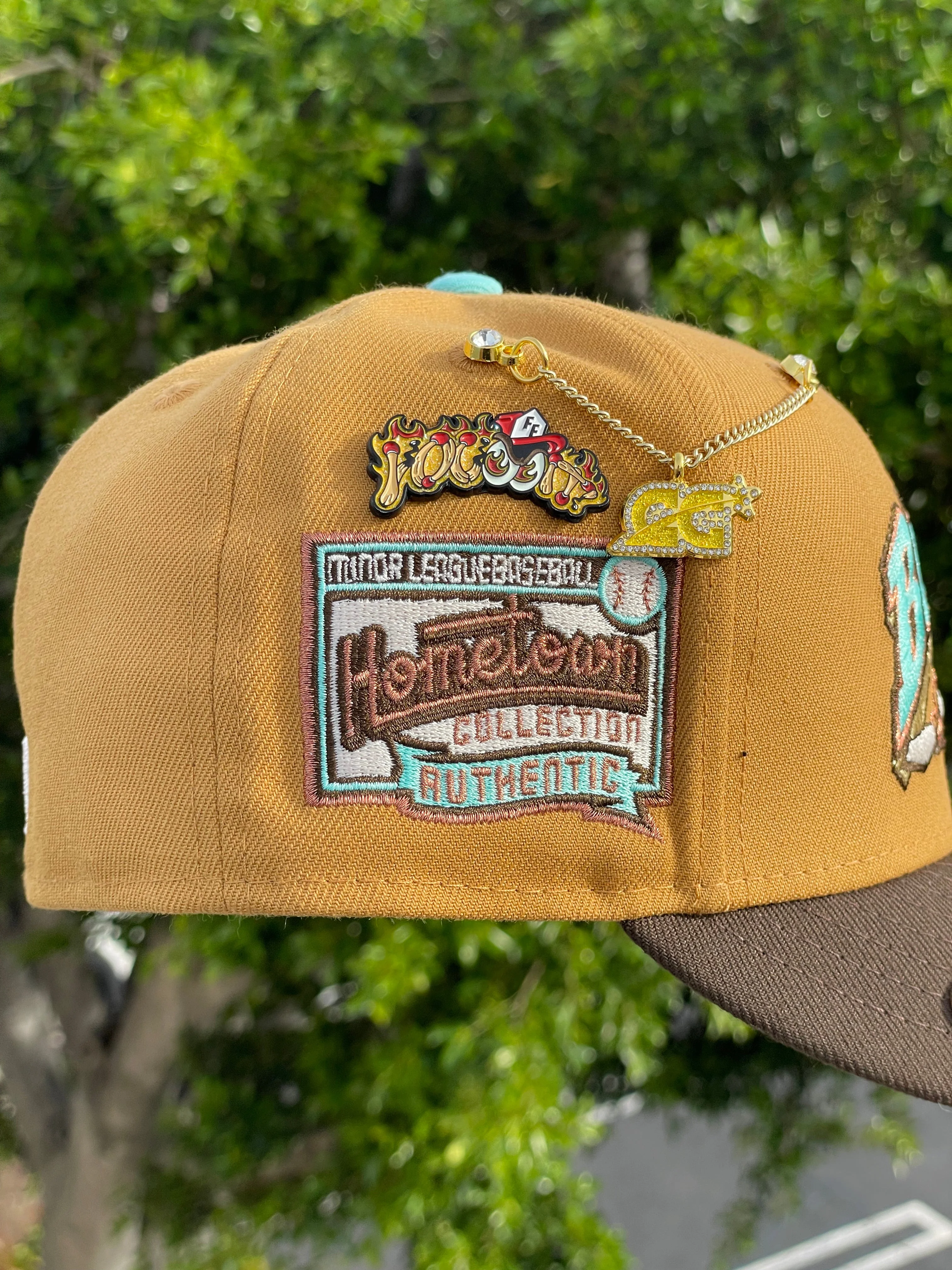 NEW ERA EXCLUSIVE 59FIFTY TAN/WALNUT BUFFALO BISONS W/ HOMETOWN COLLECTION PATCH - Image 4