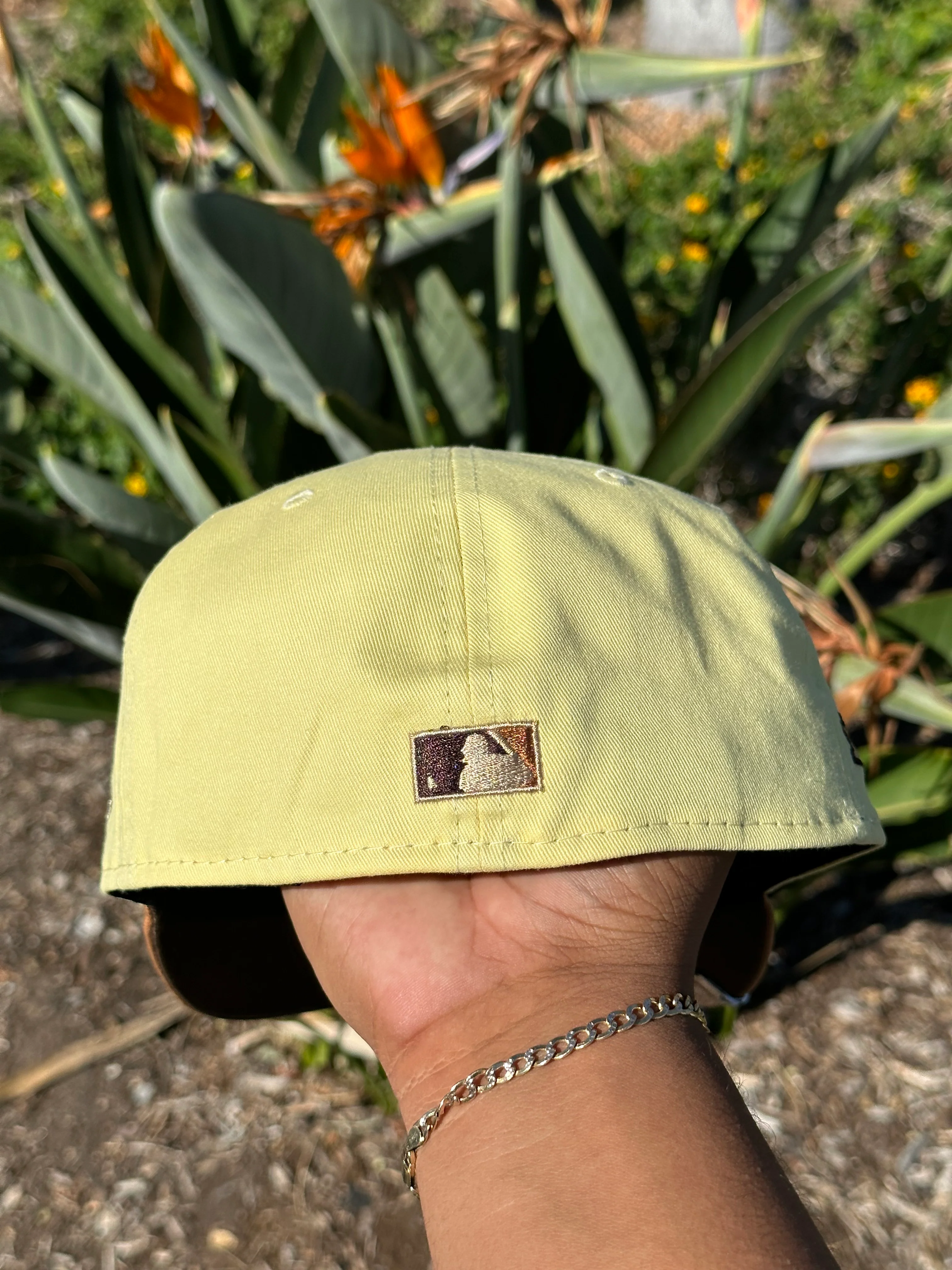 NEW ERA EXCLUSIVE 59FIFTY YELLOW/KHAKI CHICAGO CUBS W/ 1990 ALL STAR GAME PATCH - Image 6