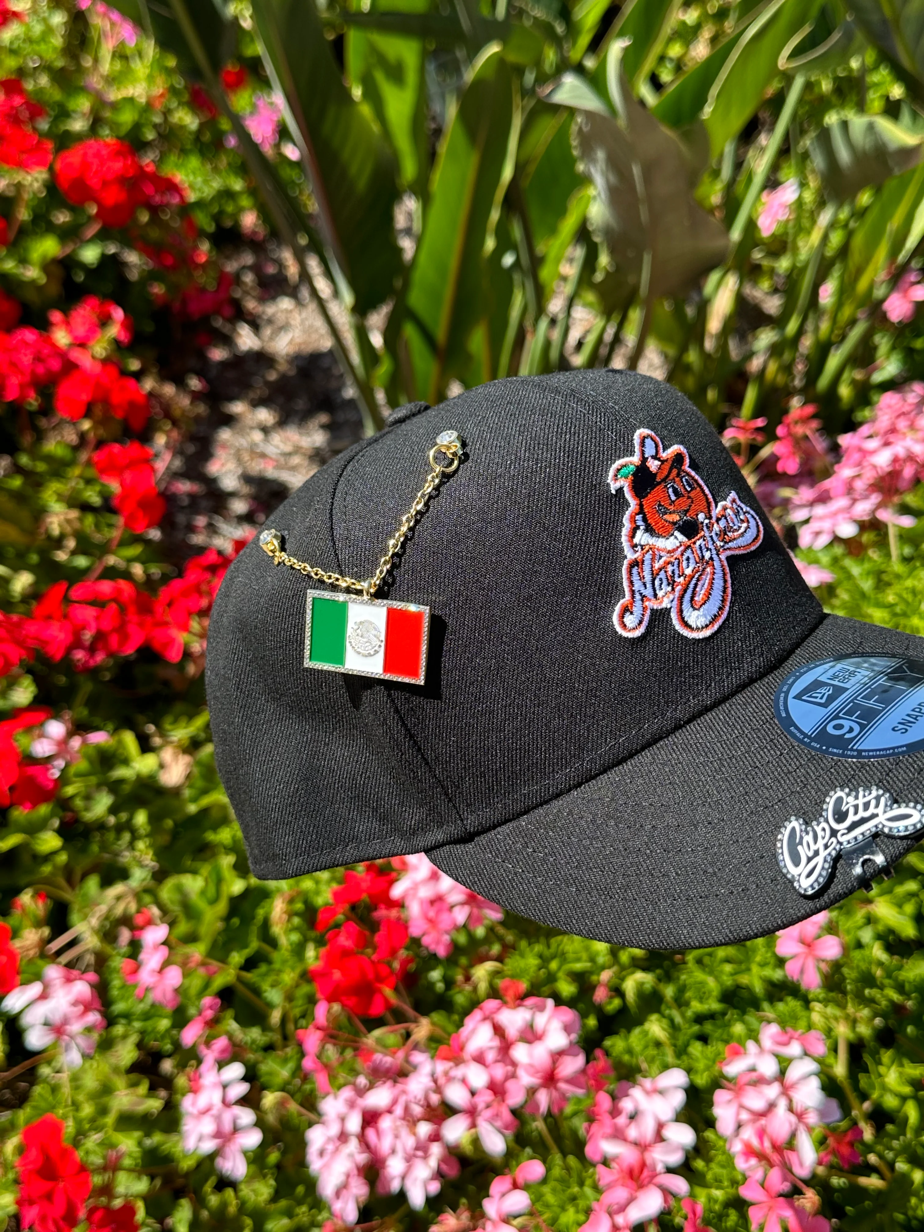 NEW ERA EXCLUSIVE 9FIFTY BLACK "NARANJEROS DE HERMOSILLO" SNAPBACK - Image 3