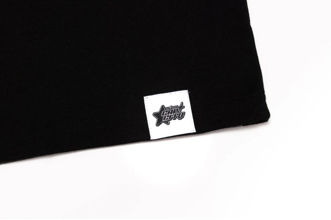 NEW* HERENCIA DE PATRONES x CAP CITY BLACK/RED HERENICA TEE - Image 10