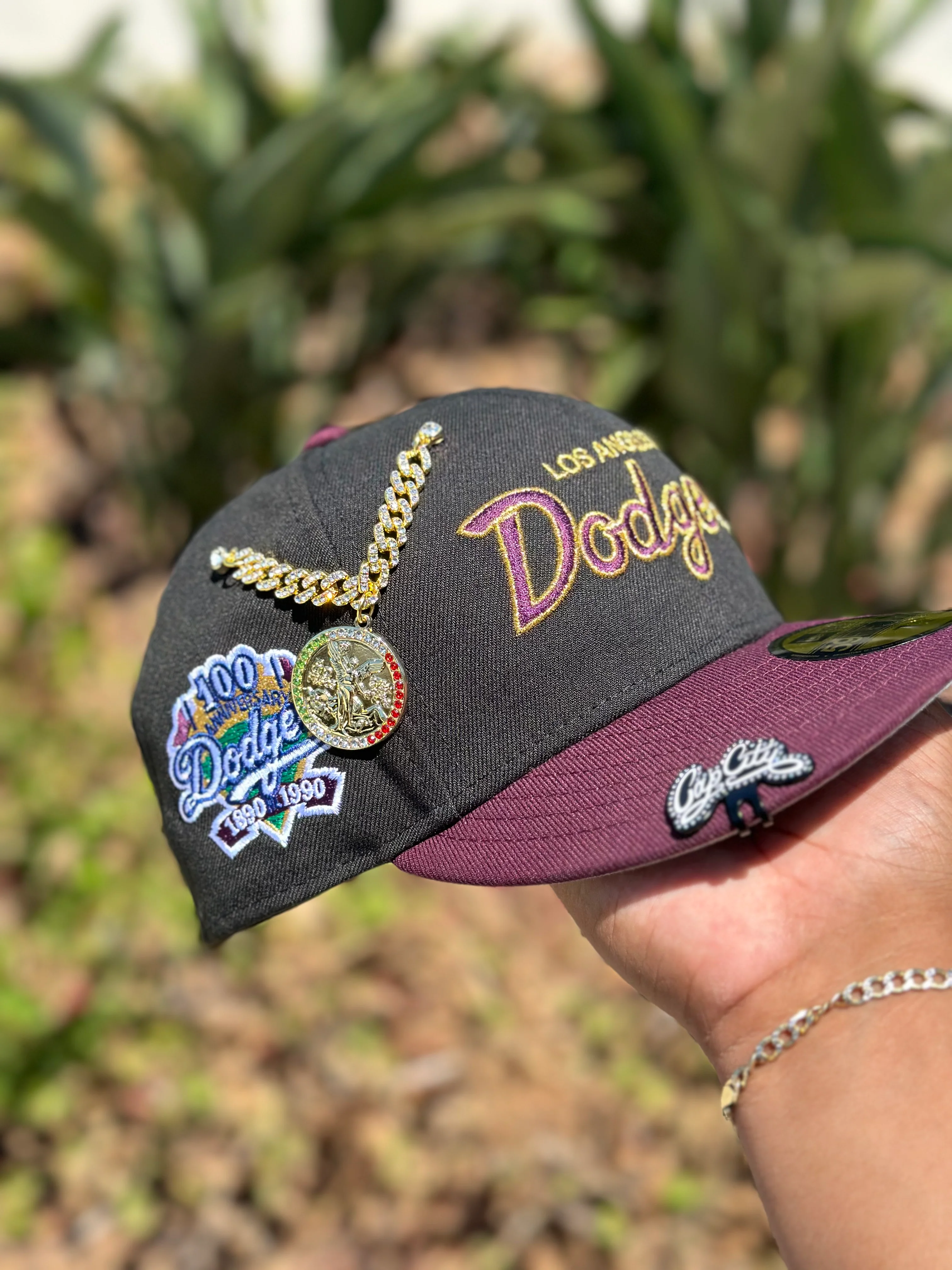 NEW ERA 59FIFTY BLACK/BURGUNDY LOS ANGELES DODGERS W/ 100TH ANNIVERSARY SIDE PATCH - Image 3