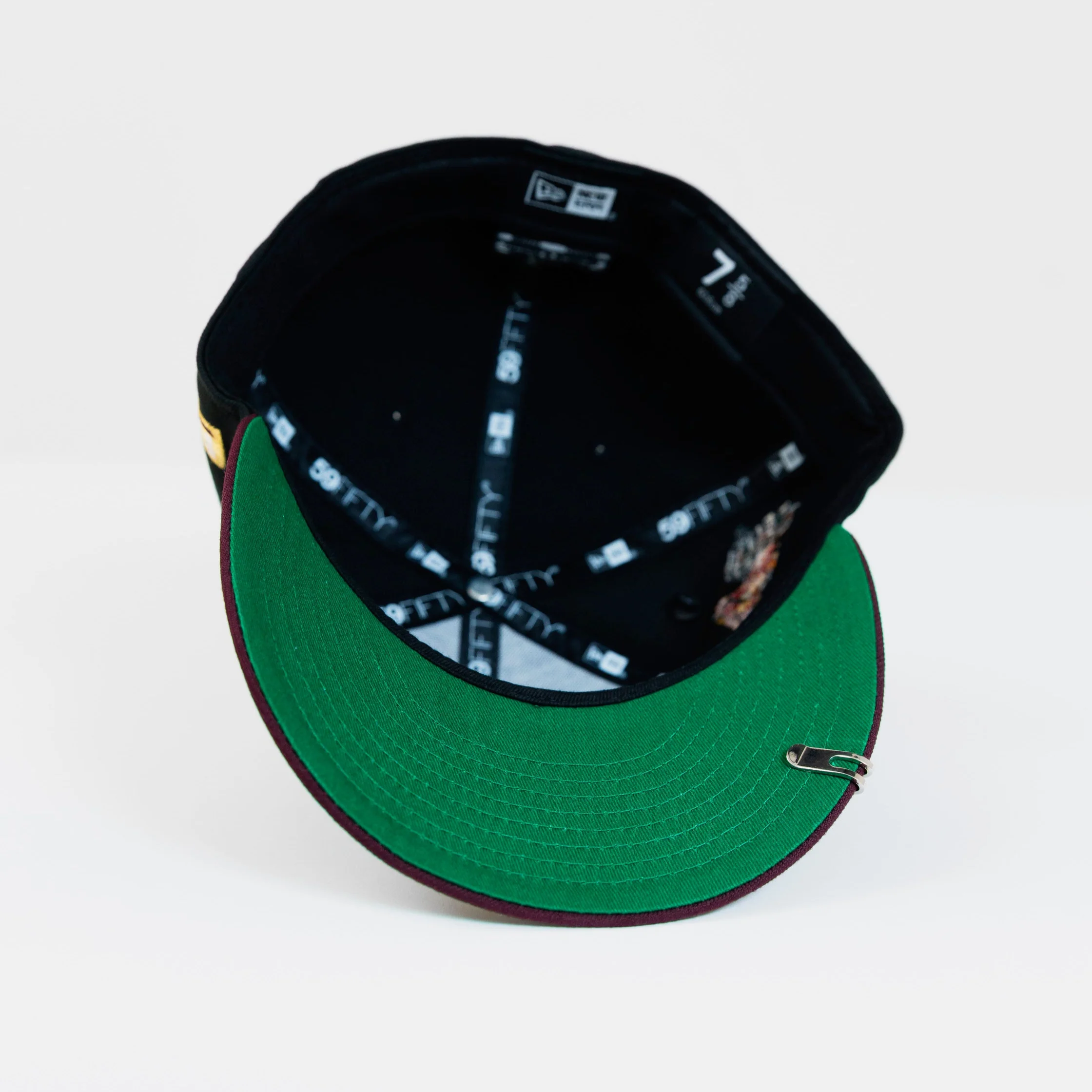 NEW ERA EXCLUSIVE 59FIFTY BLACK/ BURGUNDY CHARROS DE JALISCO W/ EL GALLO SIDE PATCH - Image 5