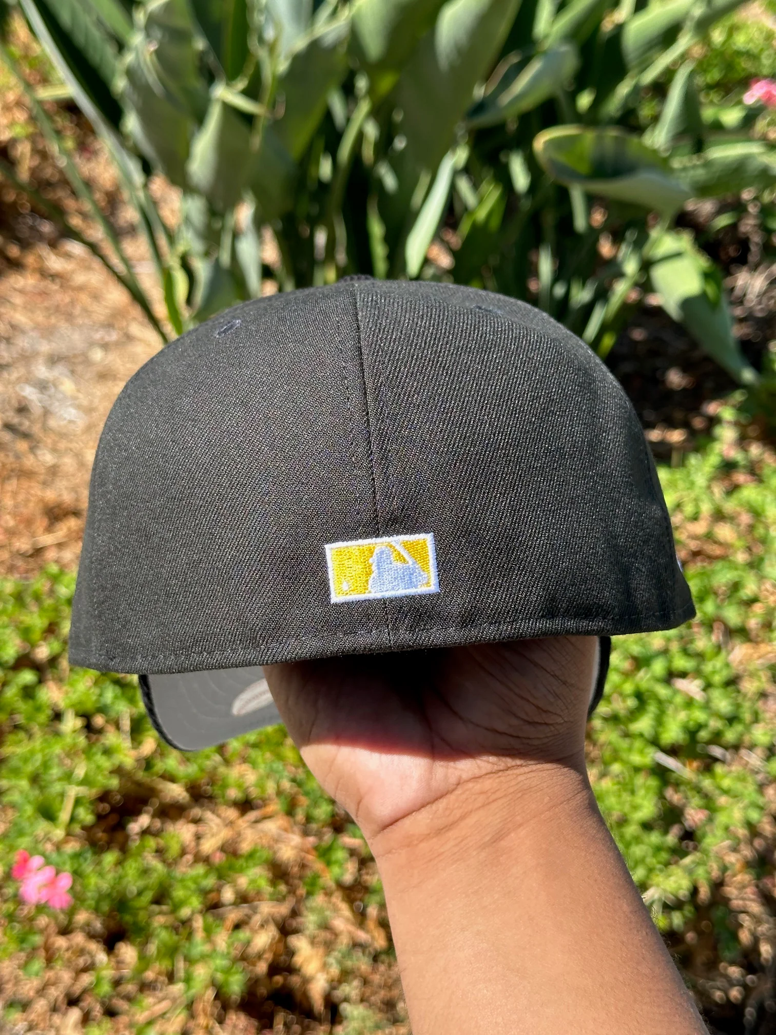 NEW ERA EXCLUSIVE 59FIFTY BLACK/CORDUROY LOS ANGELES DODGERS SCRIPT W/ 1ST WORLD SERIES SIDE PATCH - Image 6