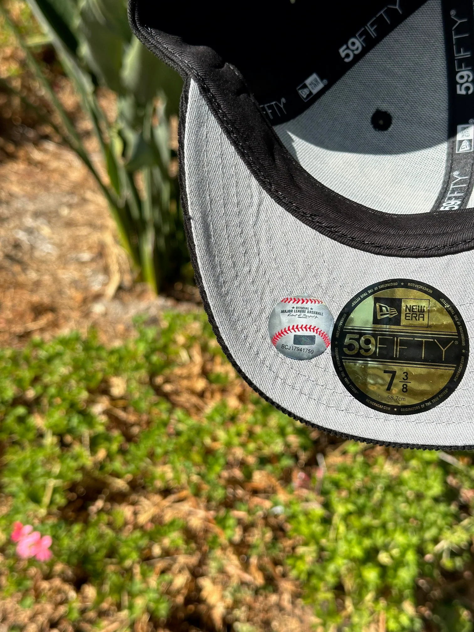 NEW ERA EXCLUSIVE 59FIFTY BLACK/CORDUROY LOS ANGELES DODGERS SCRIPT W/ 1ST WORLD SERIES SIDE PATCH - Image 7