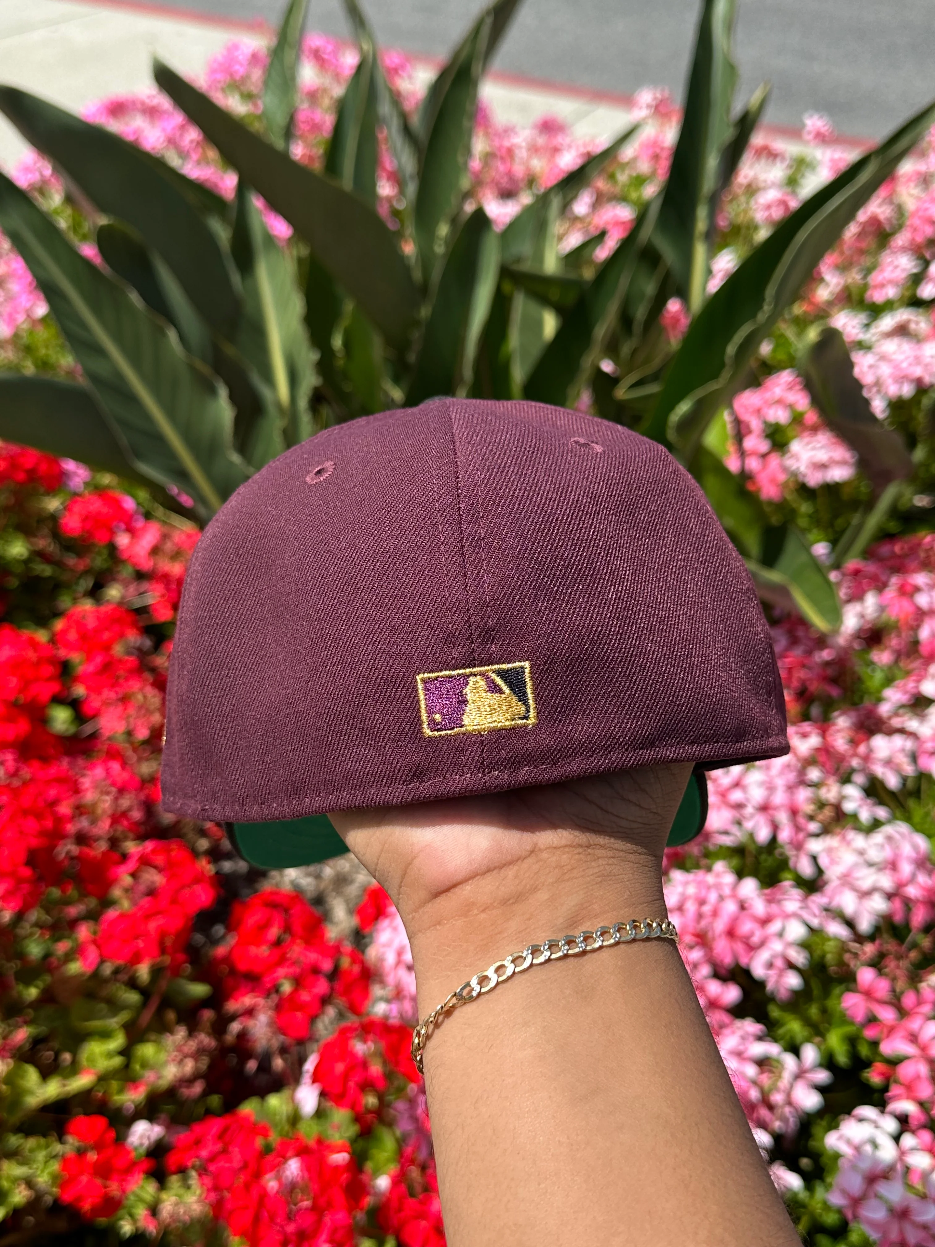 NEW ERA EXCLUSIVE 59FIFTY MAROON RED/BLACK LOS ANGELES DODGERS W/ 40TH ANNIVERSARY SIDE PATCH - Image 7