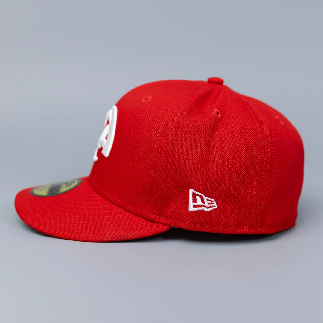 NEW ERA EXCLUSIVE 59FIFTY RED LOS ANGELES RAMS W/ 2004 PRO BOWL SIDE PATCH - Image 4