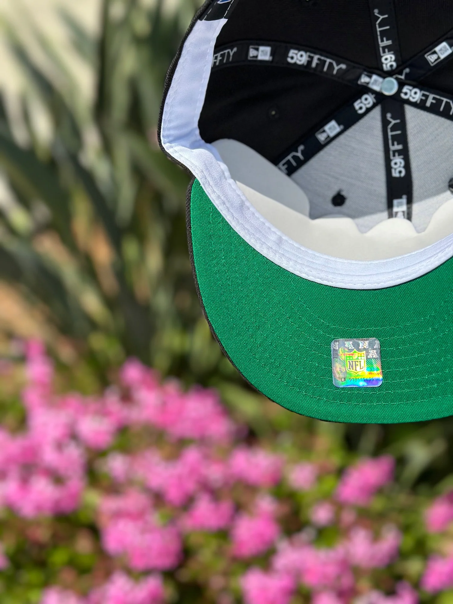 NEW ERA EXCLUSIVE 59FIFTY BLACK MIAMI DOLPHINS SCRIPT W/ NFL LOGO SIDE PATCH - Image 7