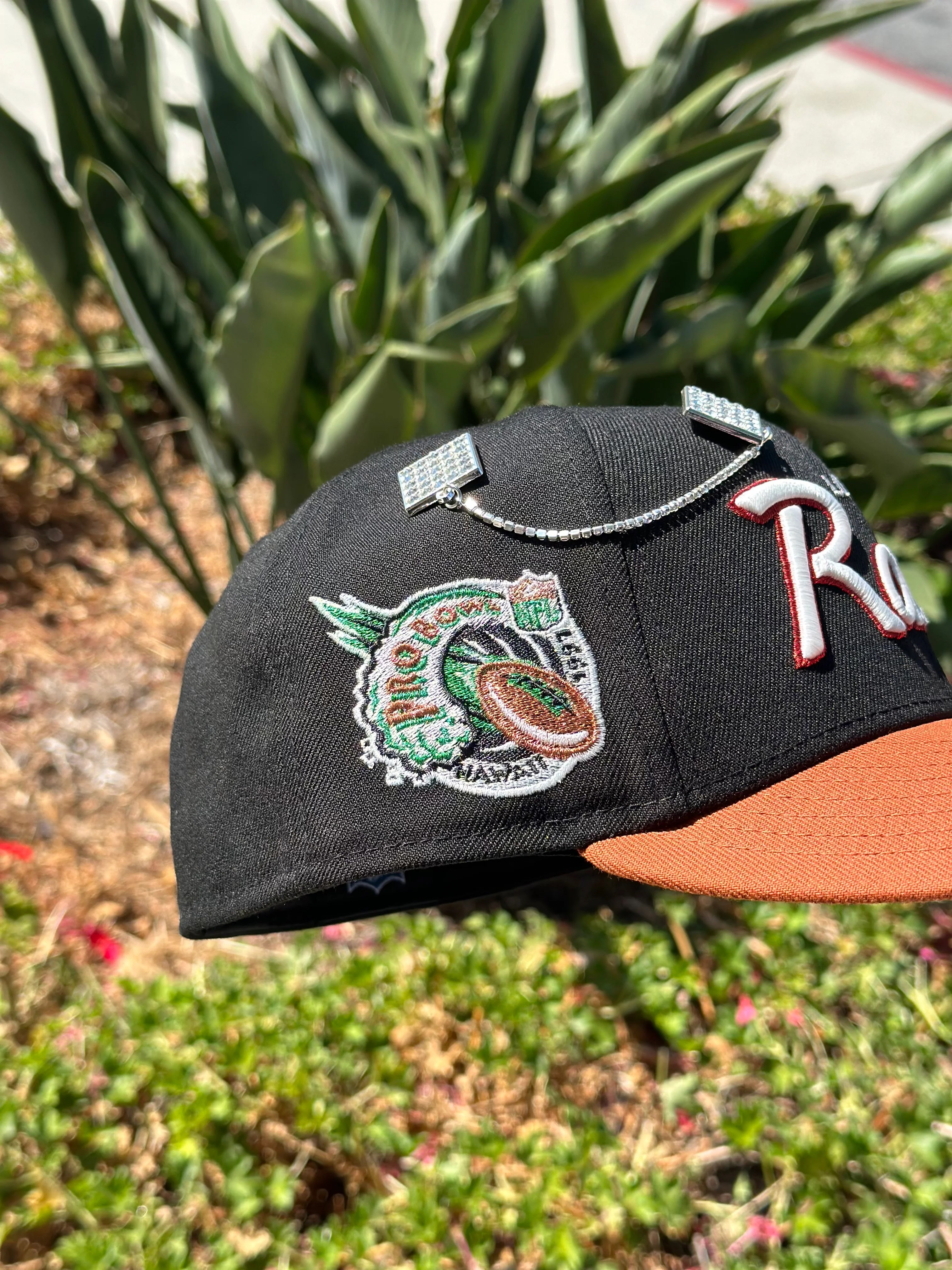 NEW ERA EXCLUSIVE 59FIFTY BLACK/RUST LOS ANGELES RAMS SCRIPT W/ NFL LOGO PATCH - Image 4