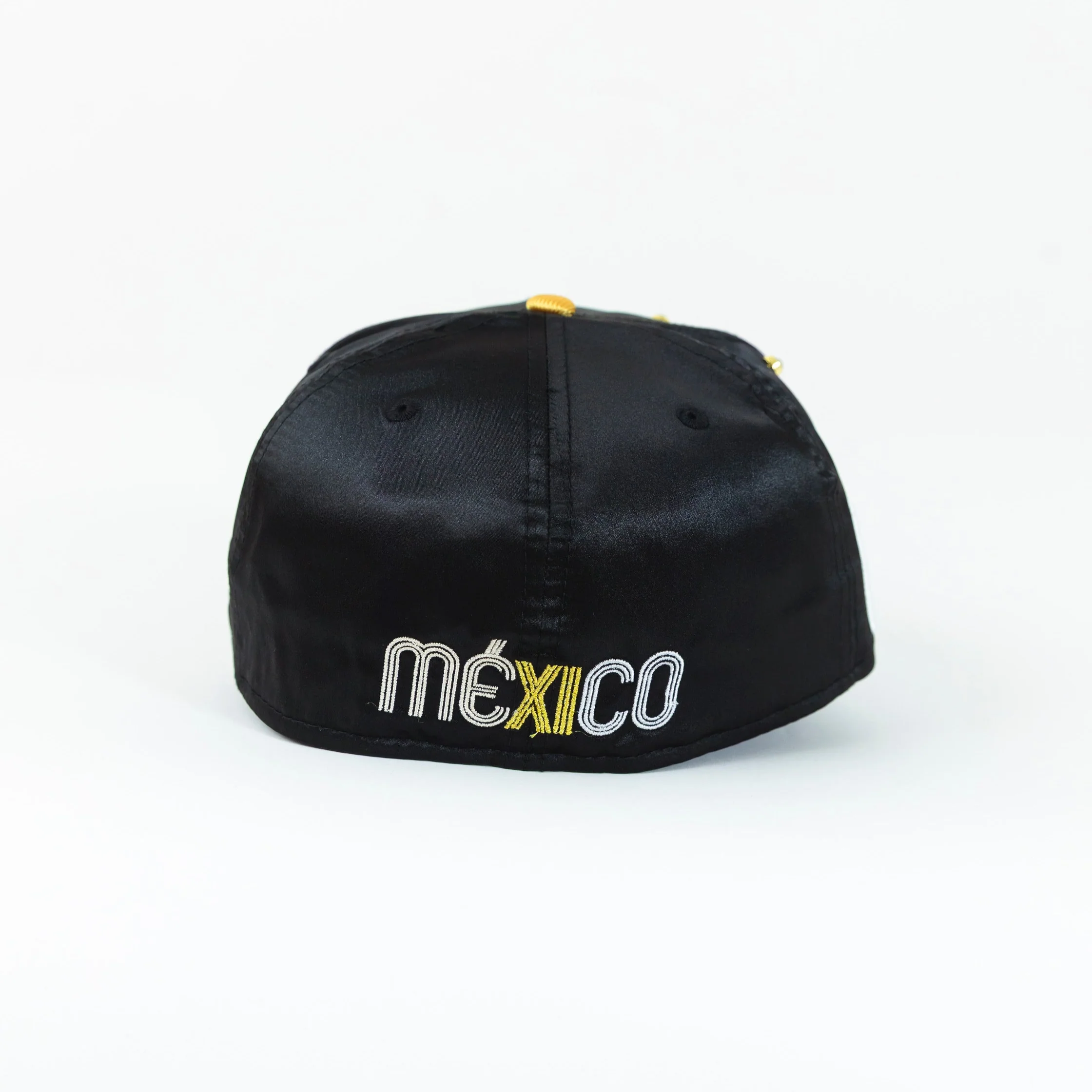 NEW ERA EXCLUSIVE 59FIFTY BLACK SATIN MEXICO SCRIPT W/ MEXICO FLAG SIDE PATCH - Image 4