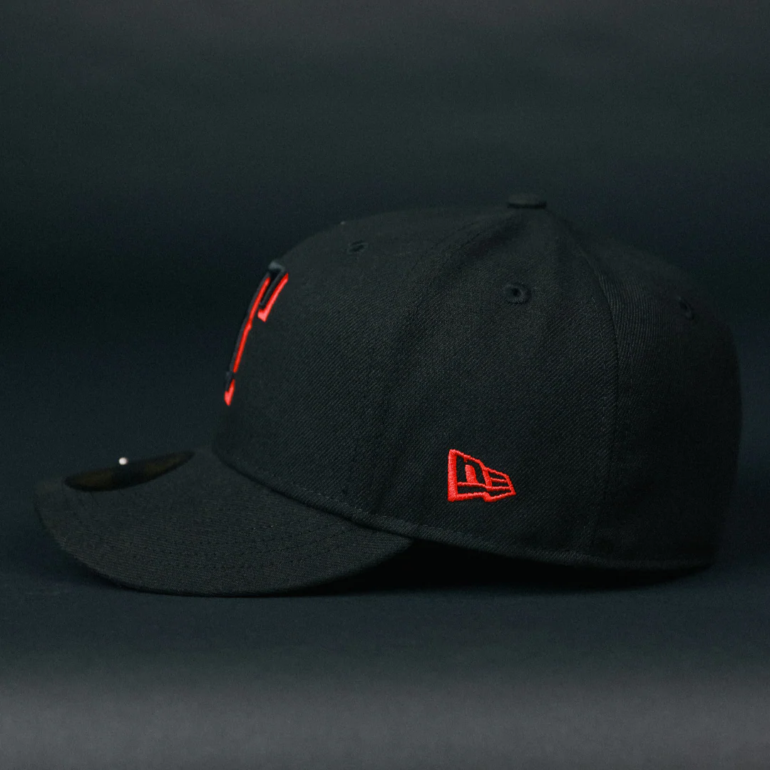 NEW ERA EXCLUSIVE 59FIFTY BLACKED OUT TEXAS RANGERS W/ WORLD SERIES SIDE PATCH - Image 4