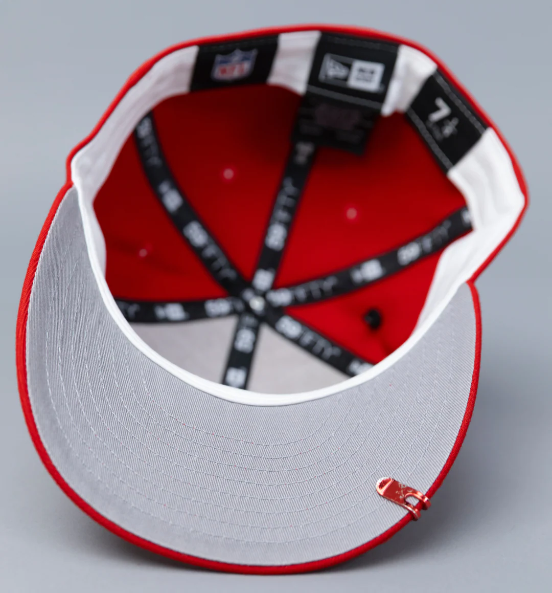 NEW ERA EXCLUSIVE 59FIFTY RED LAS VEGAS RAIDERS W/ SUPER BOWL SIDE PATCH - Image 5