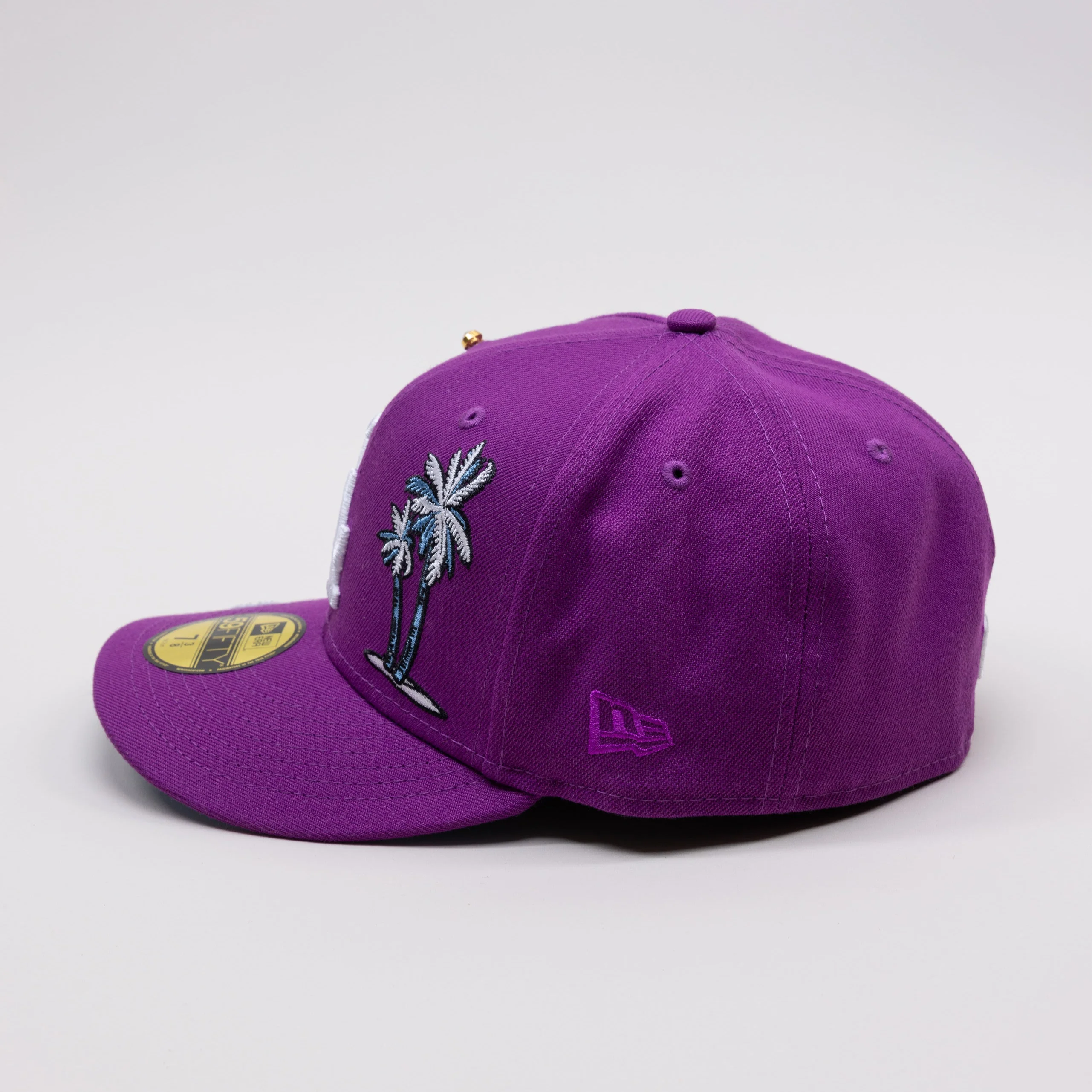 NEW ERA EXCLUSIVE 59FIFTY PURPLE LOS ANGELES DODGERS W/ PALM TREES + 50TH ANNIVERSARY SIDE PATCH - Image 3
