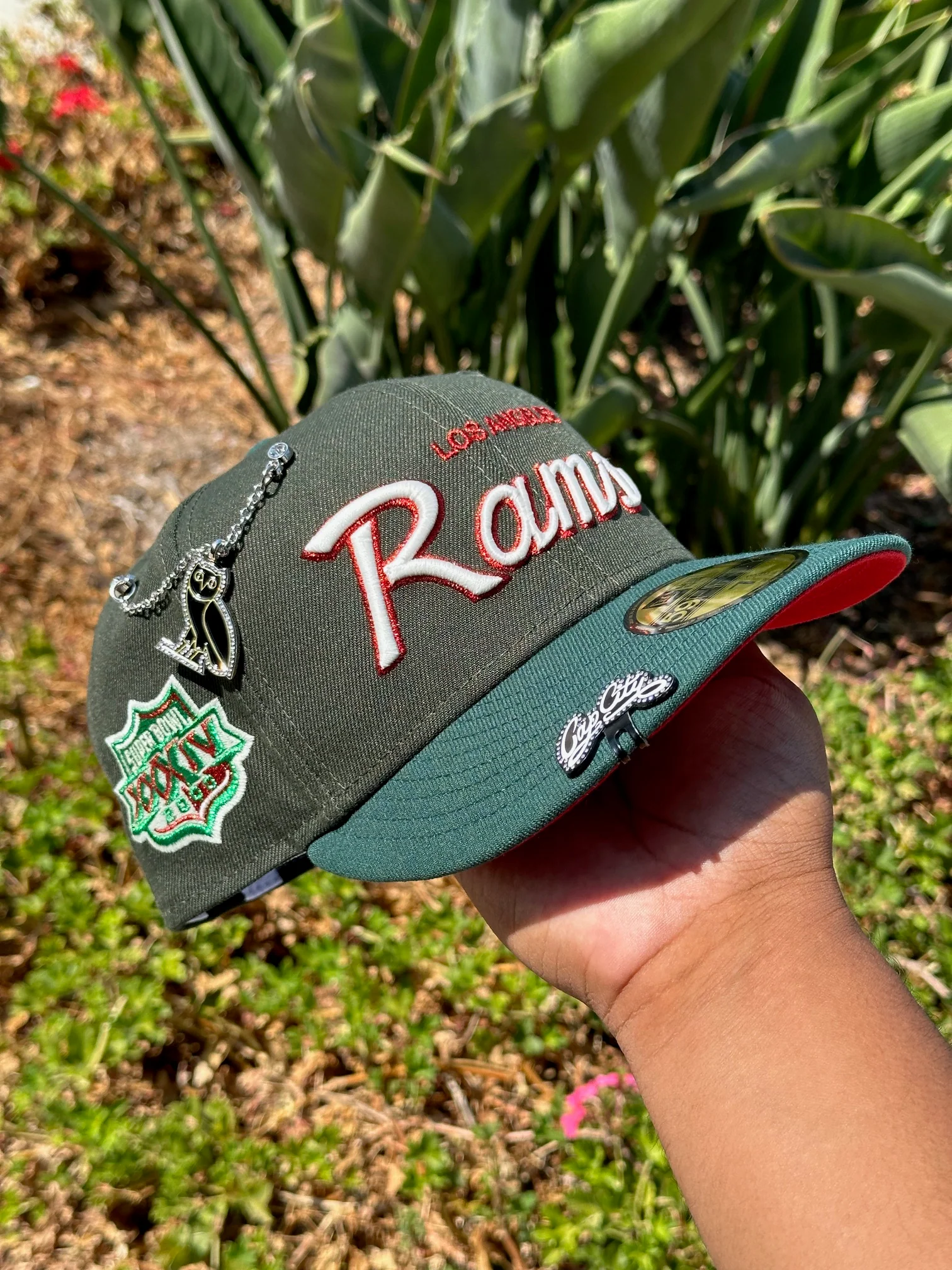 NEW ERA EXCLUSIVE 59FIFTY EMERALD GREEN LOS ANGELES RAMS SCRIPT W/ SUPERBOWL XXXIV SIDE PATCH - Image 3