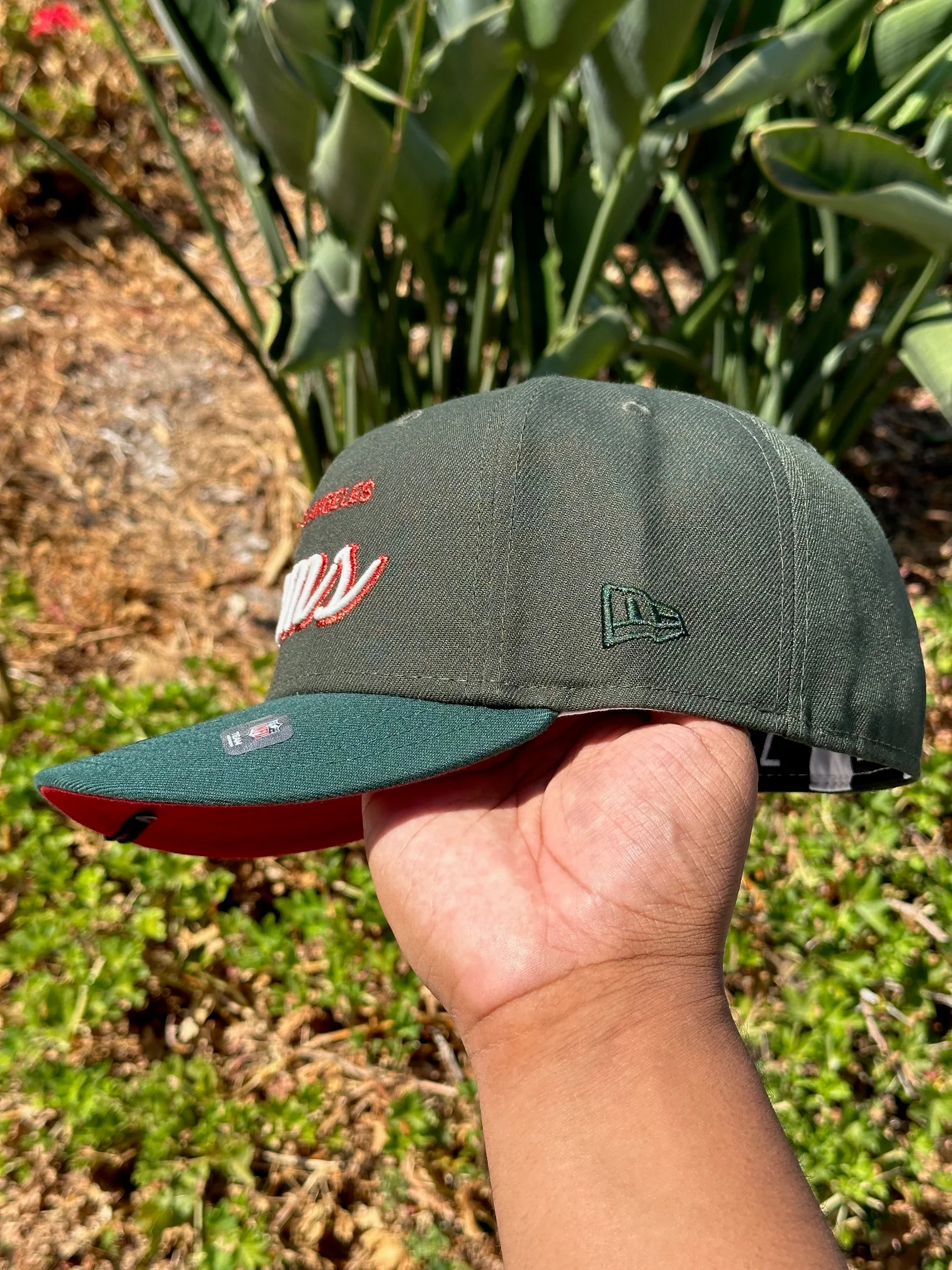 NEW ERA EXCLUSIVE 59FIFTY EMERALD GREEN LOS ANGELES RAMS SCRIPT W/ SUPERBOWL XXXIV SIDE PATCH - Image 5