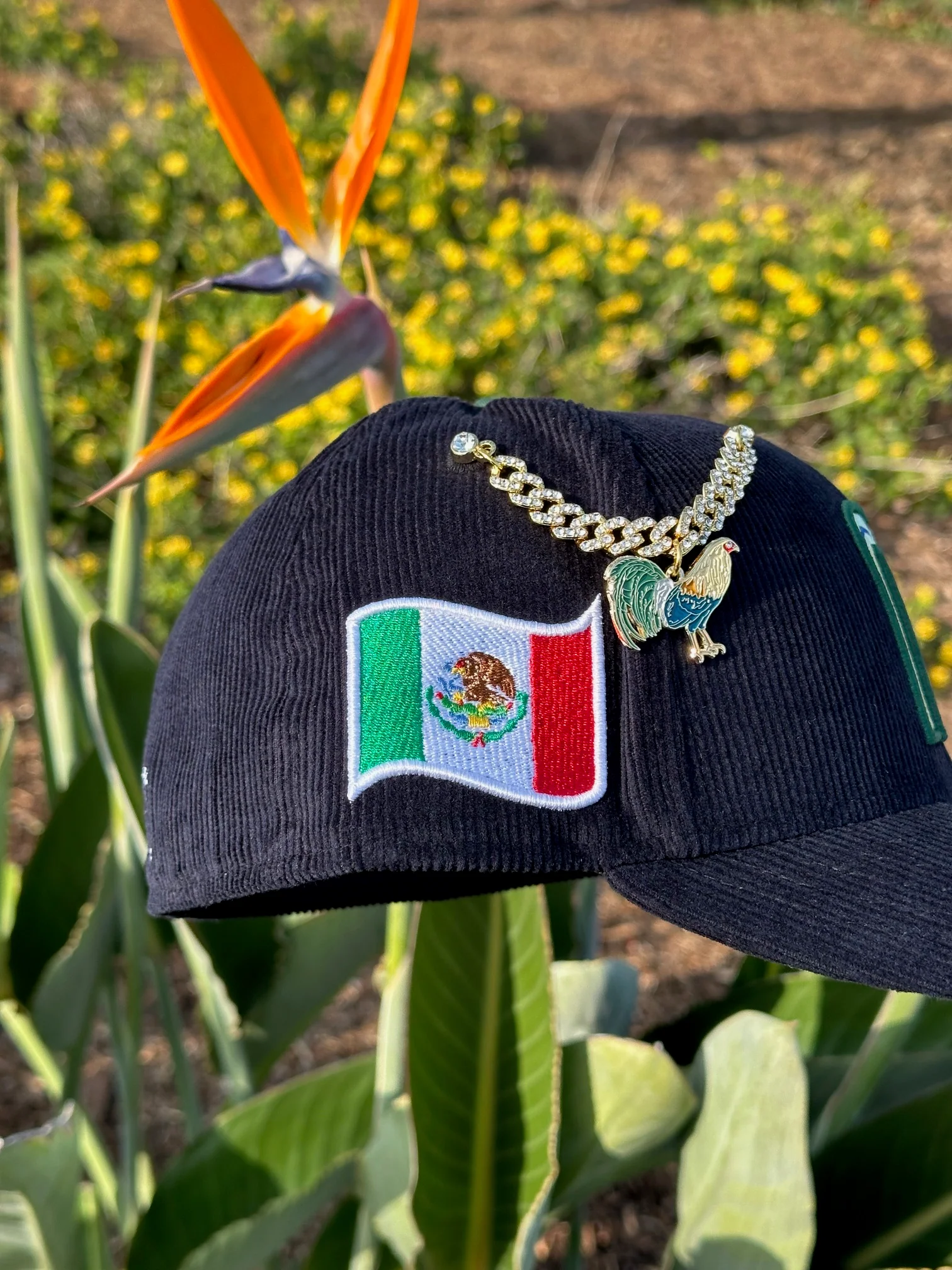 NEW ERA EXCLUSIVE 59FIFTY NAVY CORDUROY MEXICO W/ MEXICO FLAG SIDE PATCH - Image 3