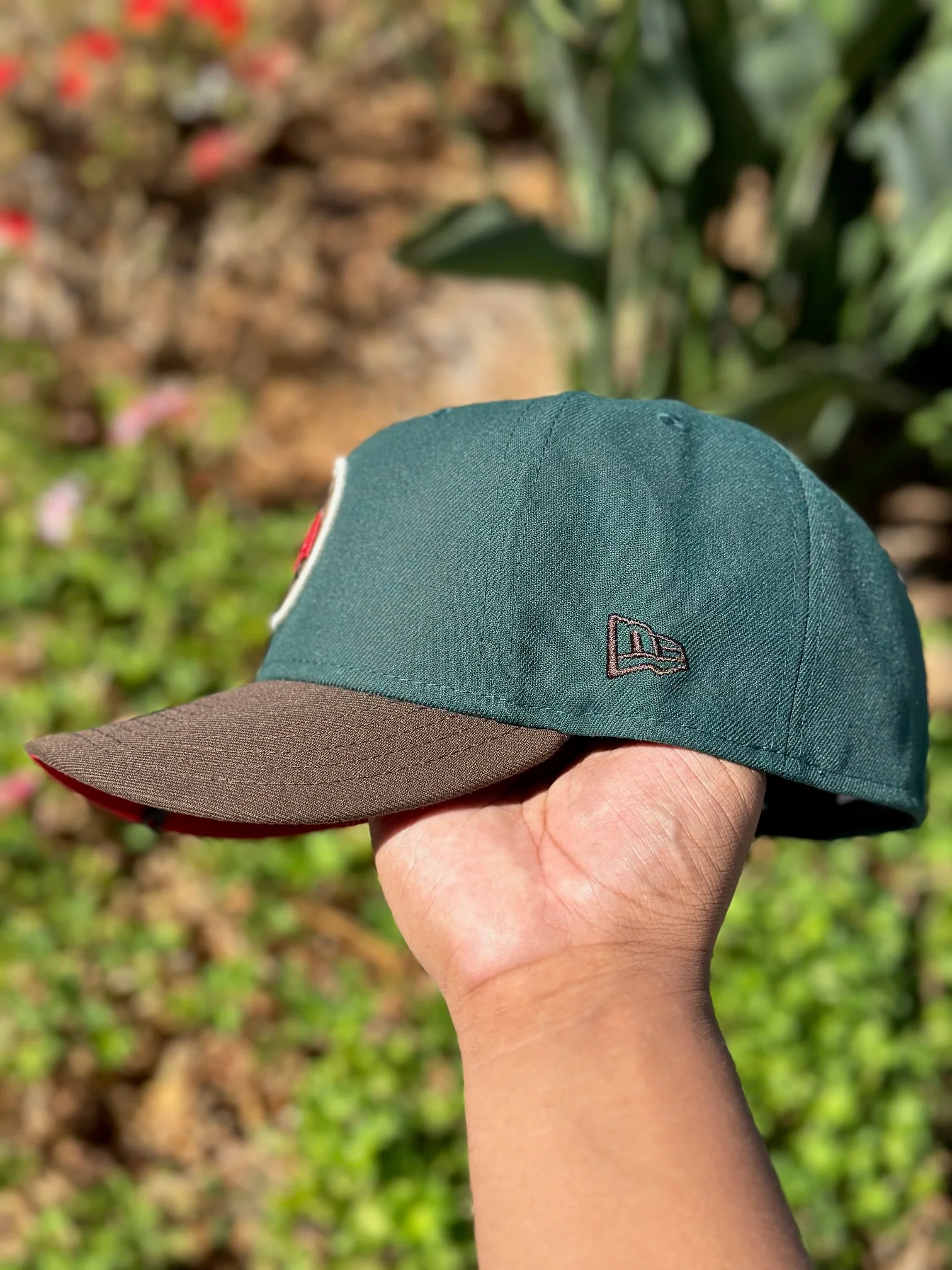 NEW ERA EXCLUSIVE 59FIFTY EMERALD GREEN/WALNUT"CLUB AMERICA" W/ MEXICO FLAG SIDE PATCH - Image 5