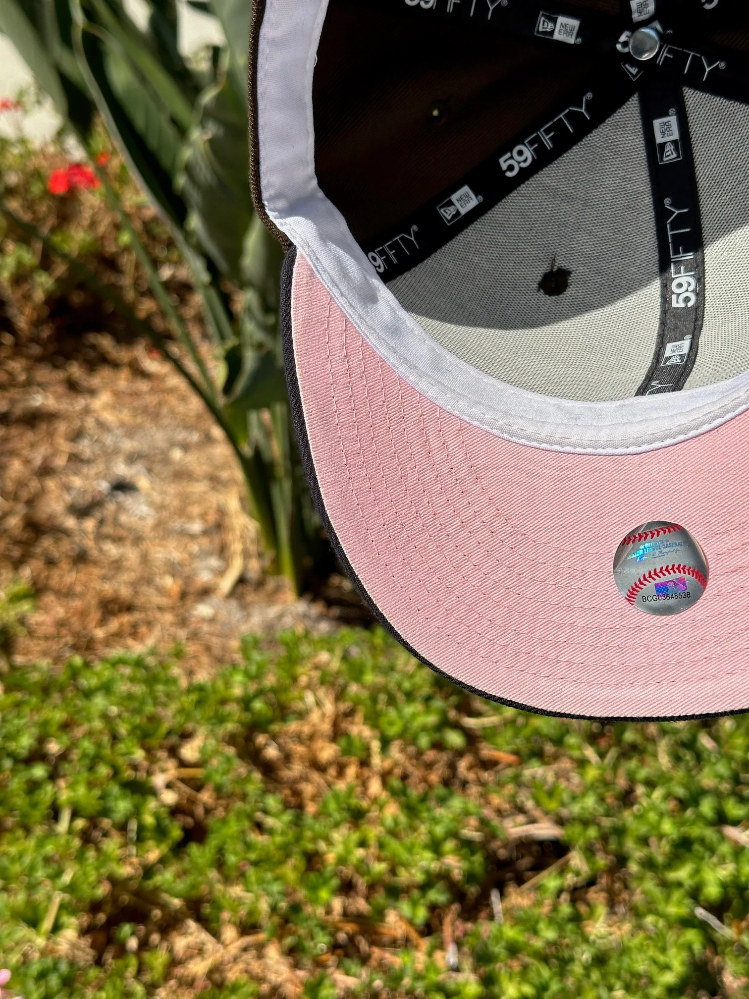 NEW ERA EXCLUSIVE 59FIFTY MOCHA/NAVY LOS ANGELES DODGERS W/ 60TH ANNIVERSARY PATCH - Image 7