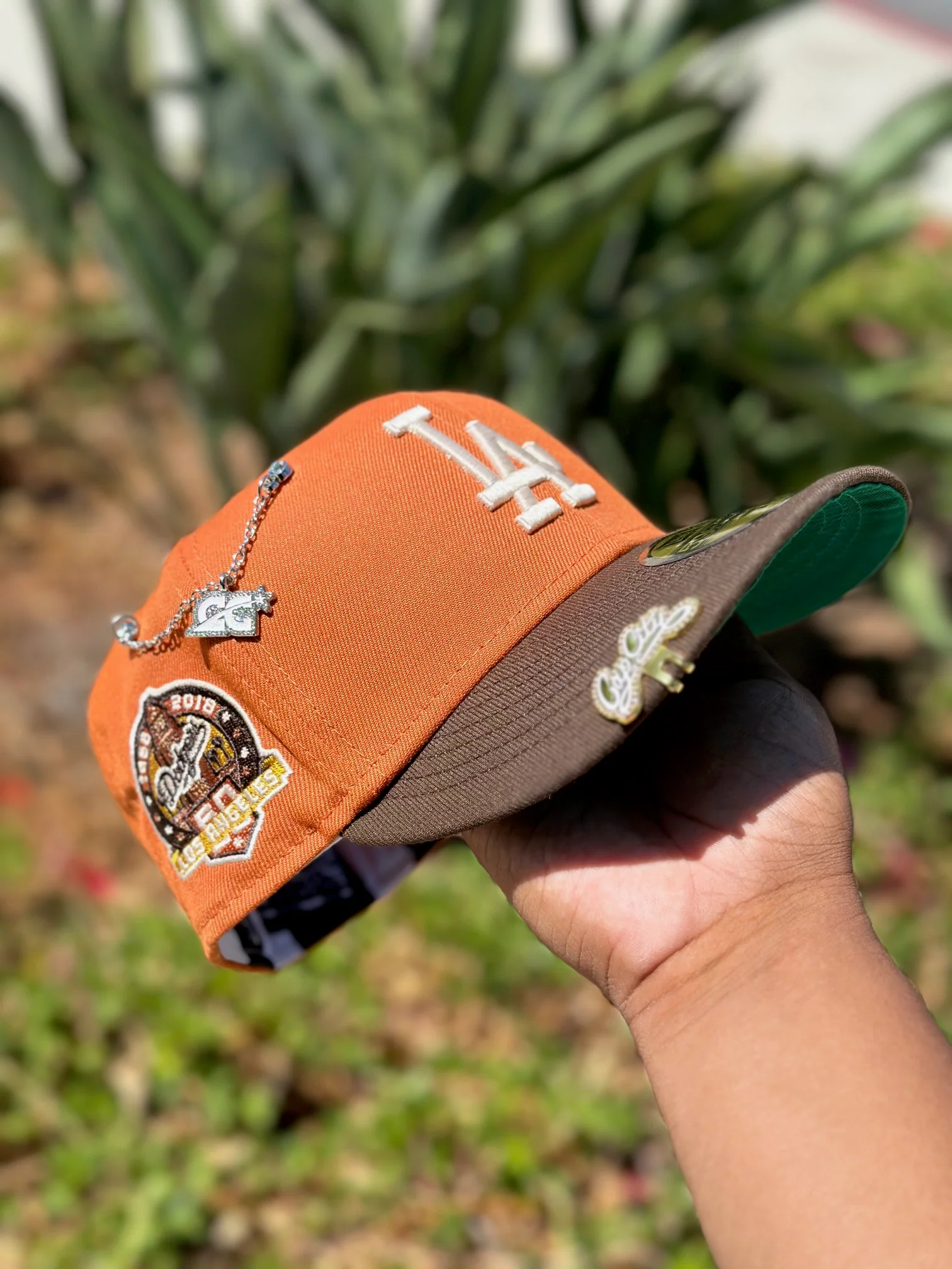 NEW ERA EXCLUSIVE 59FIFTY ORANGE/BROWN LOS ANGELES DODGERS W/ 60TH ANNIVERSARY SIDE PATCH - Image 3