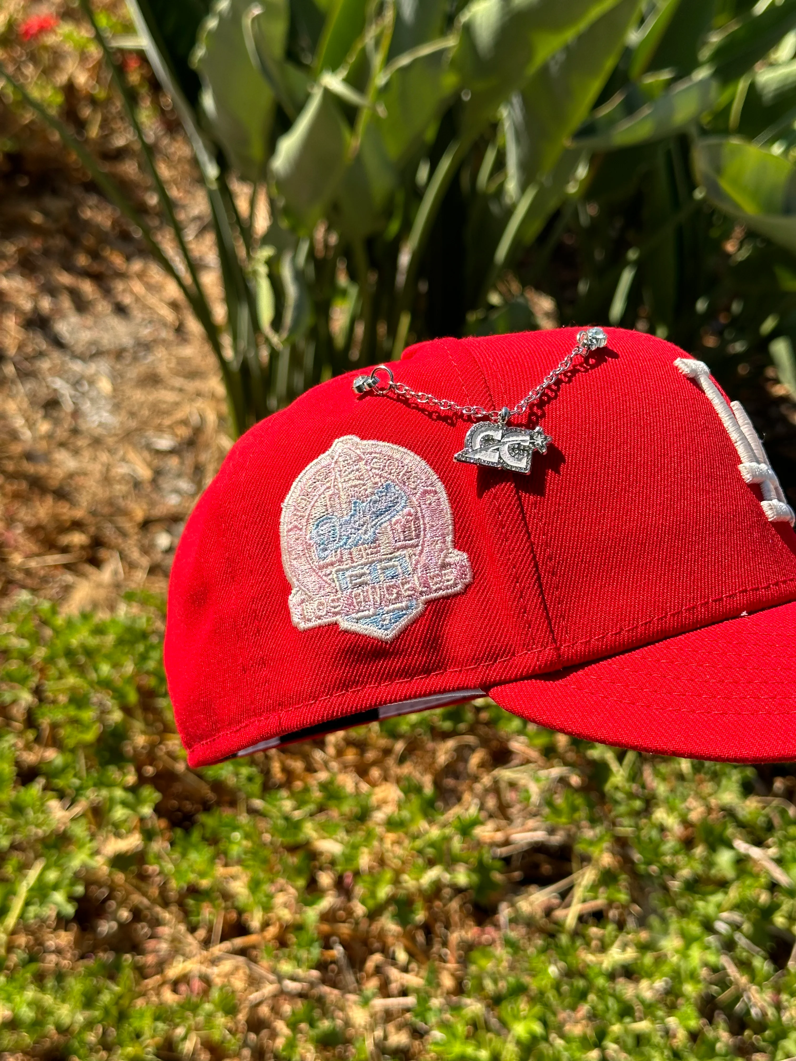 NEW ERA EXCLUSIVE 59FIFTY RED LOS ANGELES DODGERS W/ 60TH ANNIVERSARY SIDE PATCH - Image 4