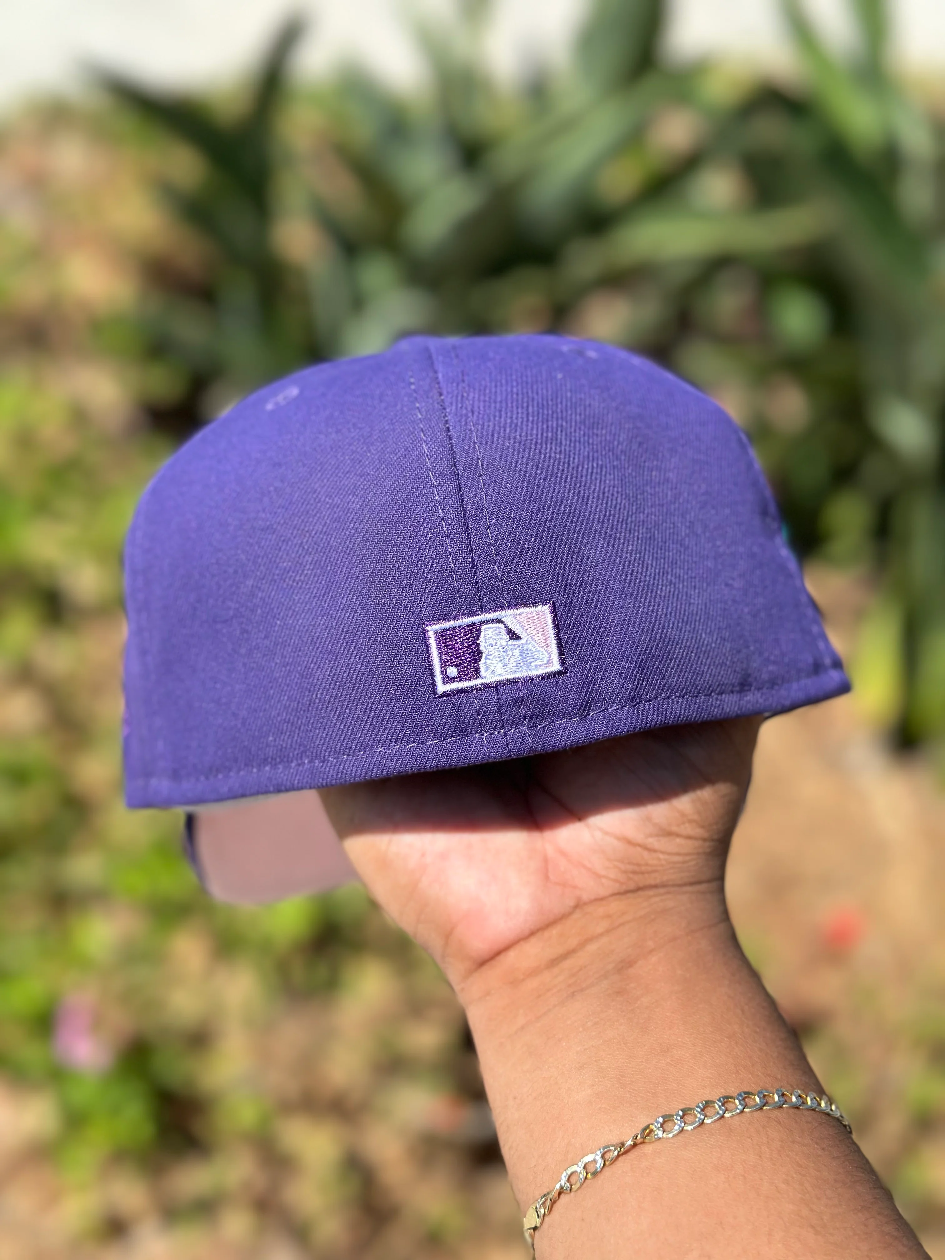 NEW ERA EXCLUSIVE 59FIFTY PURPLE NEW YORK YANKEES W/ 1999 WORLD SERIES SIDE PATCH - Image 8