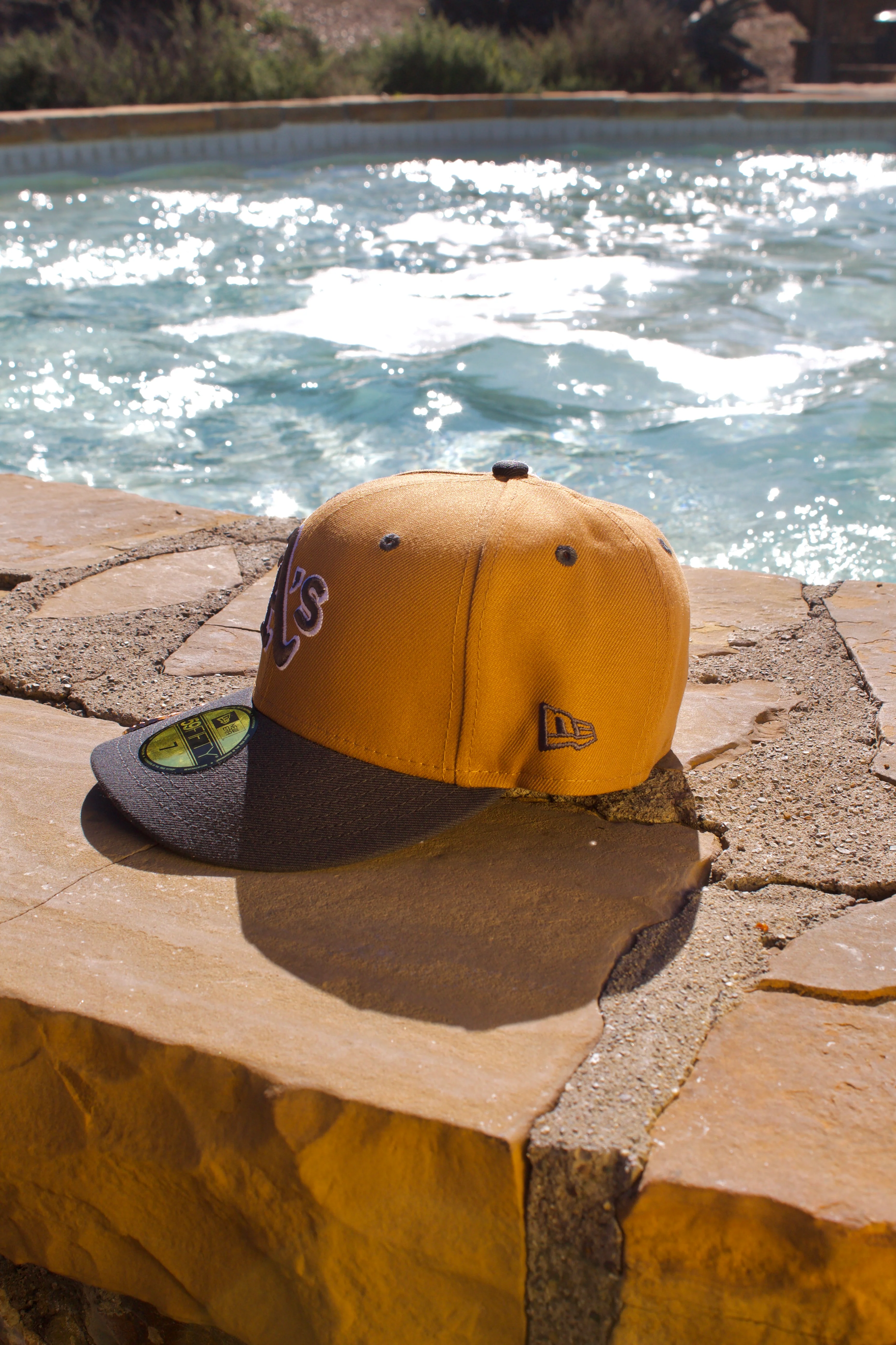 NEW ERA EXCLUSIVE 59FIFTY TAN/GREY OAKLAND A'S 2TONE COLOR PACK - Image 4