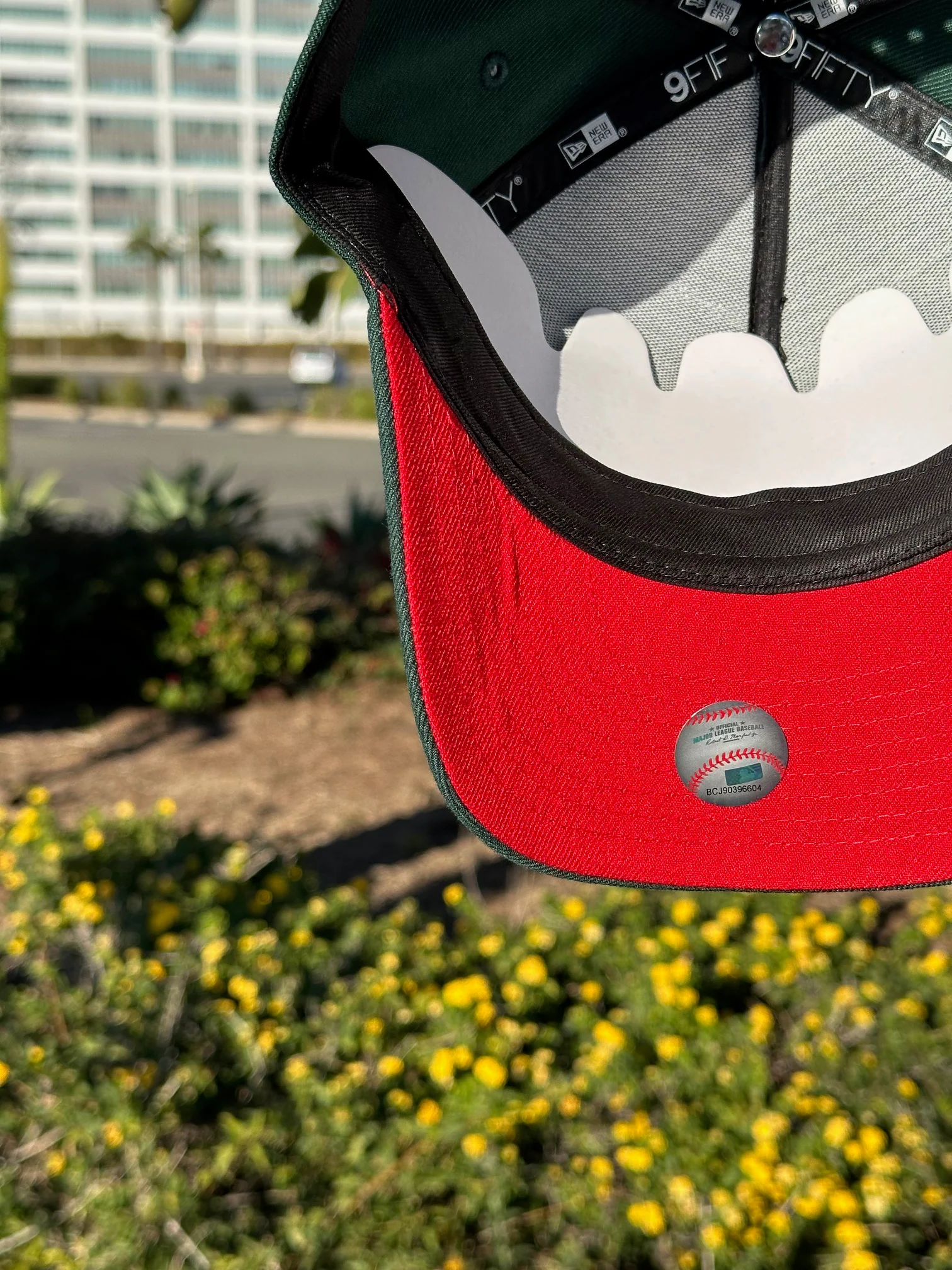 NEW ERA EXCLUSIVE 9FIFTY A-FRAME FOREST GREEN CHICAGO WHITE SOX W/ 2005 WORLD SERIES SIDE PATCH - Image 4