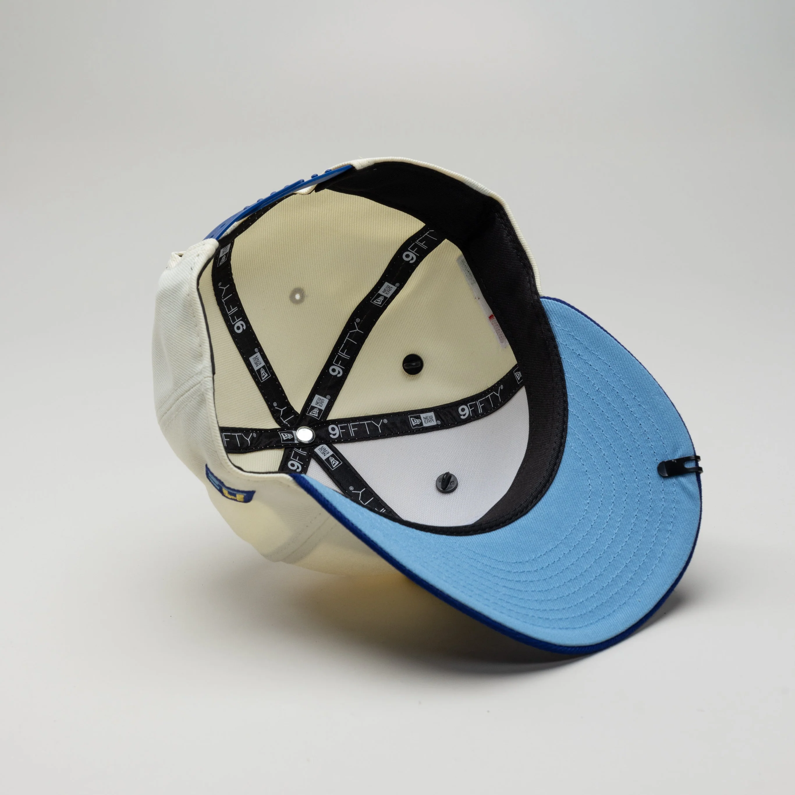 NEW ERA EXCLUSIVE 9FIFTY CHROME /BLUE MEXICO SNAPBACK W/ MEXICO FLAG SIDE PATCH - Image 4