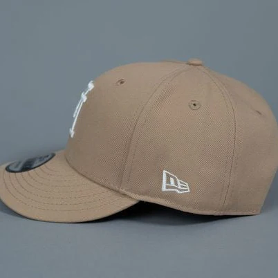 NEW ERA EXCLUSIVE 9FIFTY LIGHT KHAKI UPSIDE DOWN LOS ANGELES DODGERS SNAPBACK - Image 3