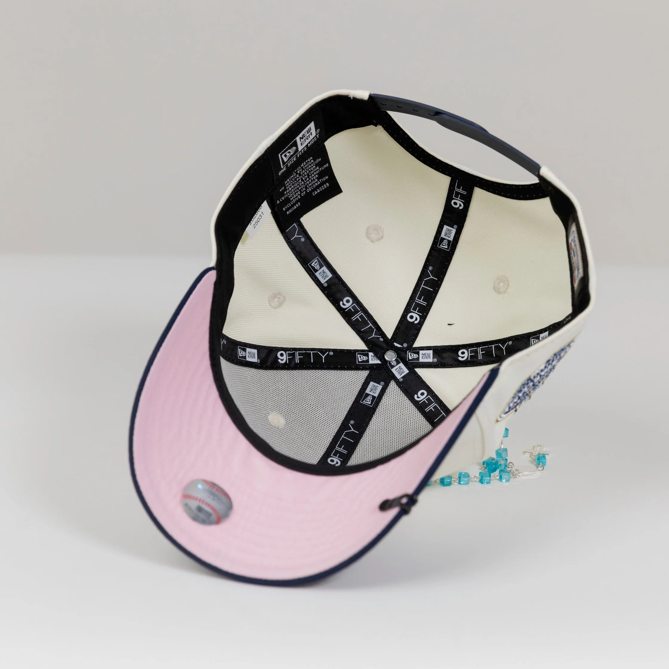 NEW ERA EXCLUSIVE 9FIFTY CHROME/ NAVY NEW YORK YANKEES SNAPBACK W/ ALL STAR GAME SIDE PATCH - Image 5